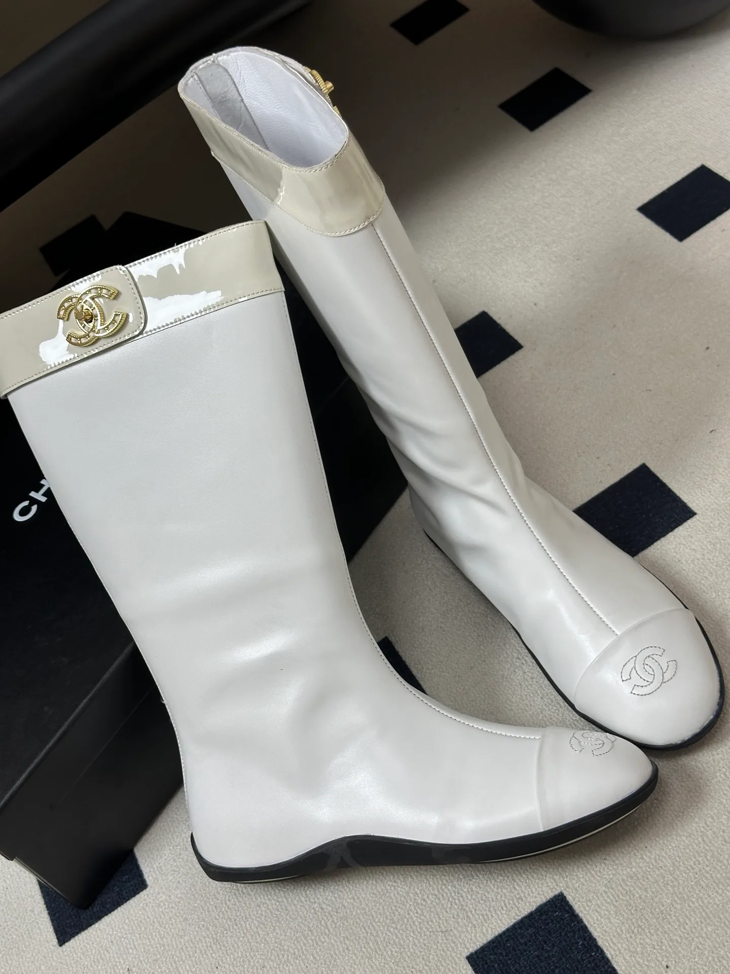 Women's Boots CHANEL 18543435