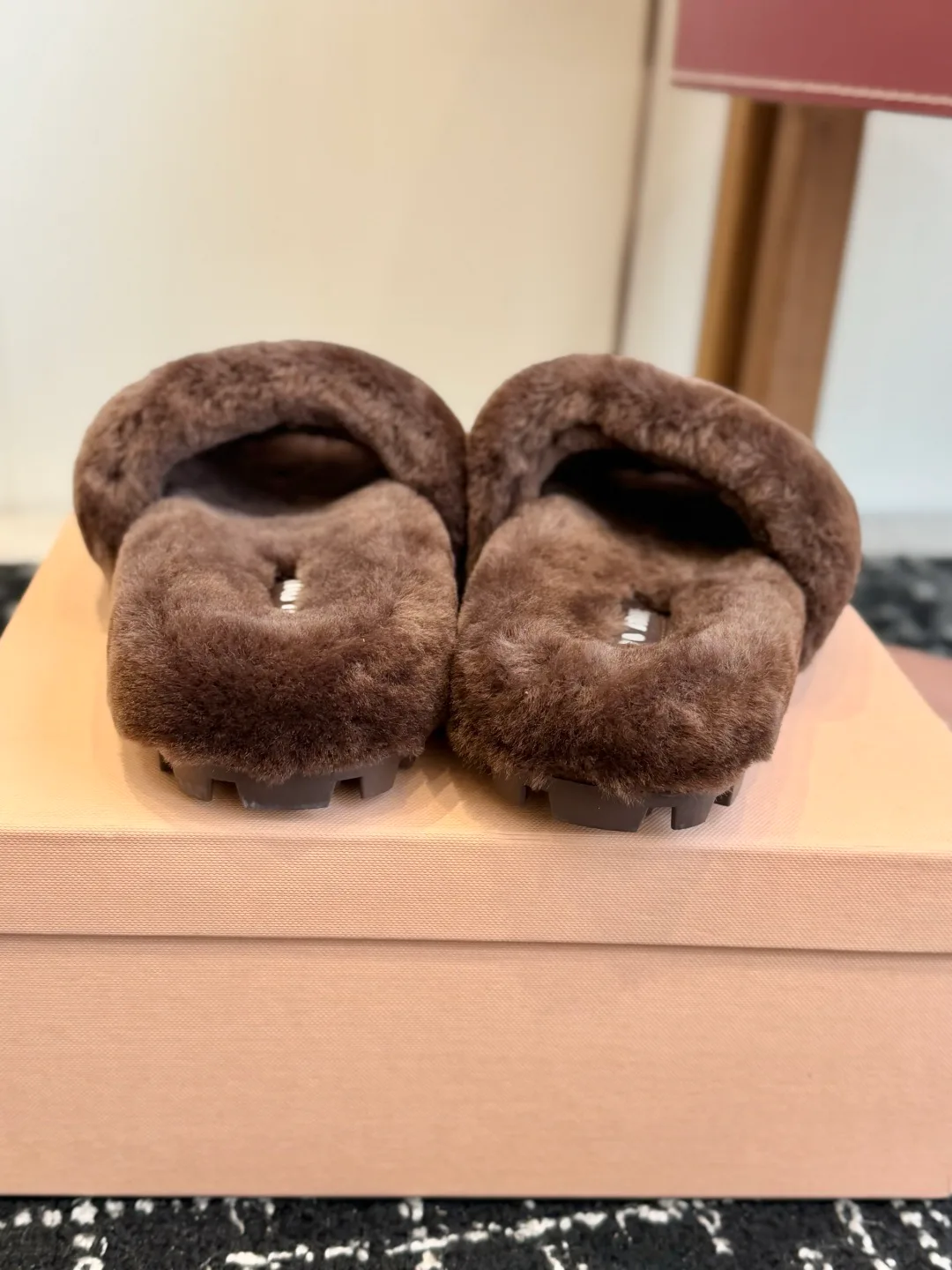 Women's Slippers MIU MIU 18139570