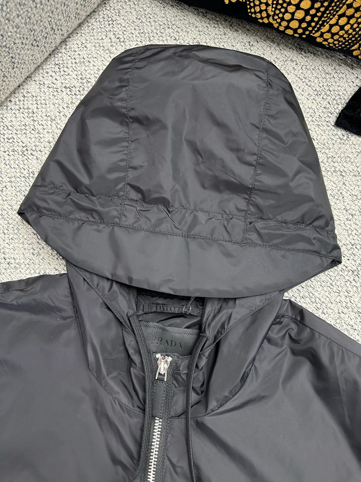 Men's Jackets And Down Jackets PRADA 18073954