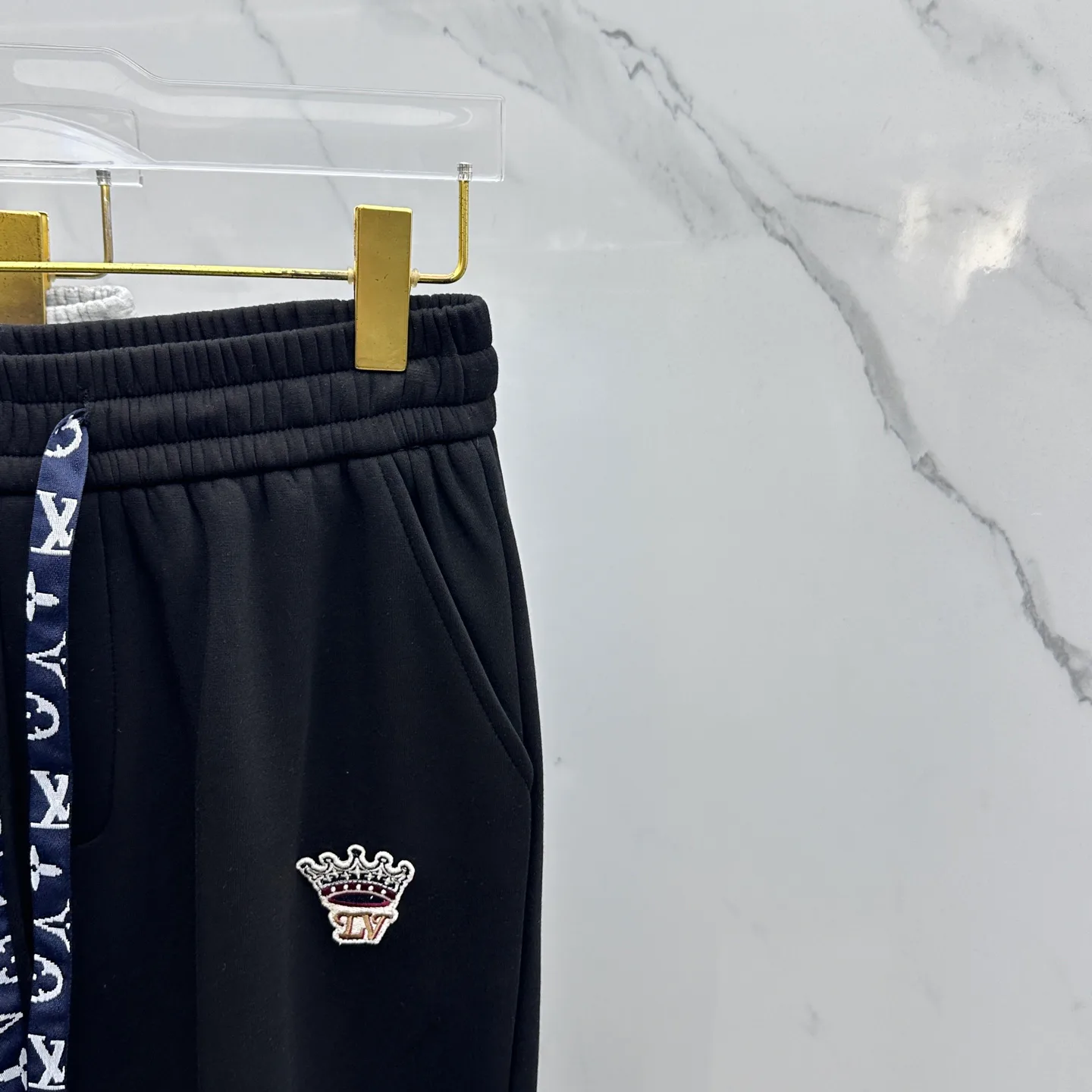 Men's Trousers LOUIS VUITTON 18246673