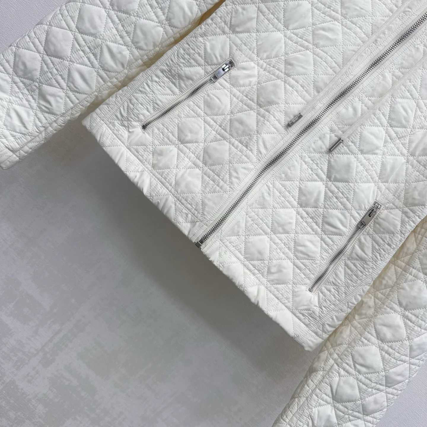 Women's Jackets And Down Jackets CHRISTIAN DIOR 18022768