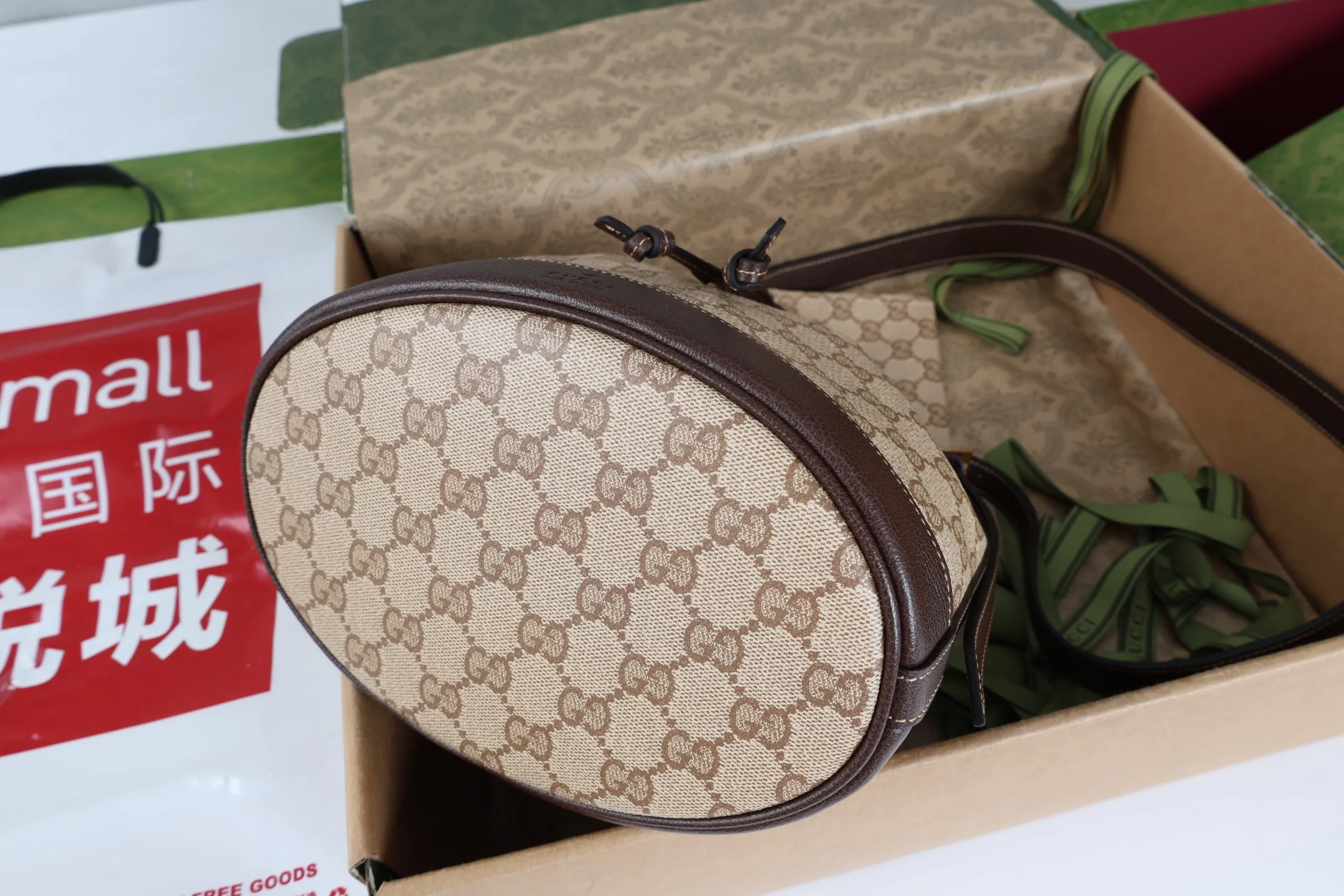 Women's Classic Handbags GUCCI 18065218