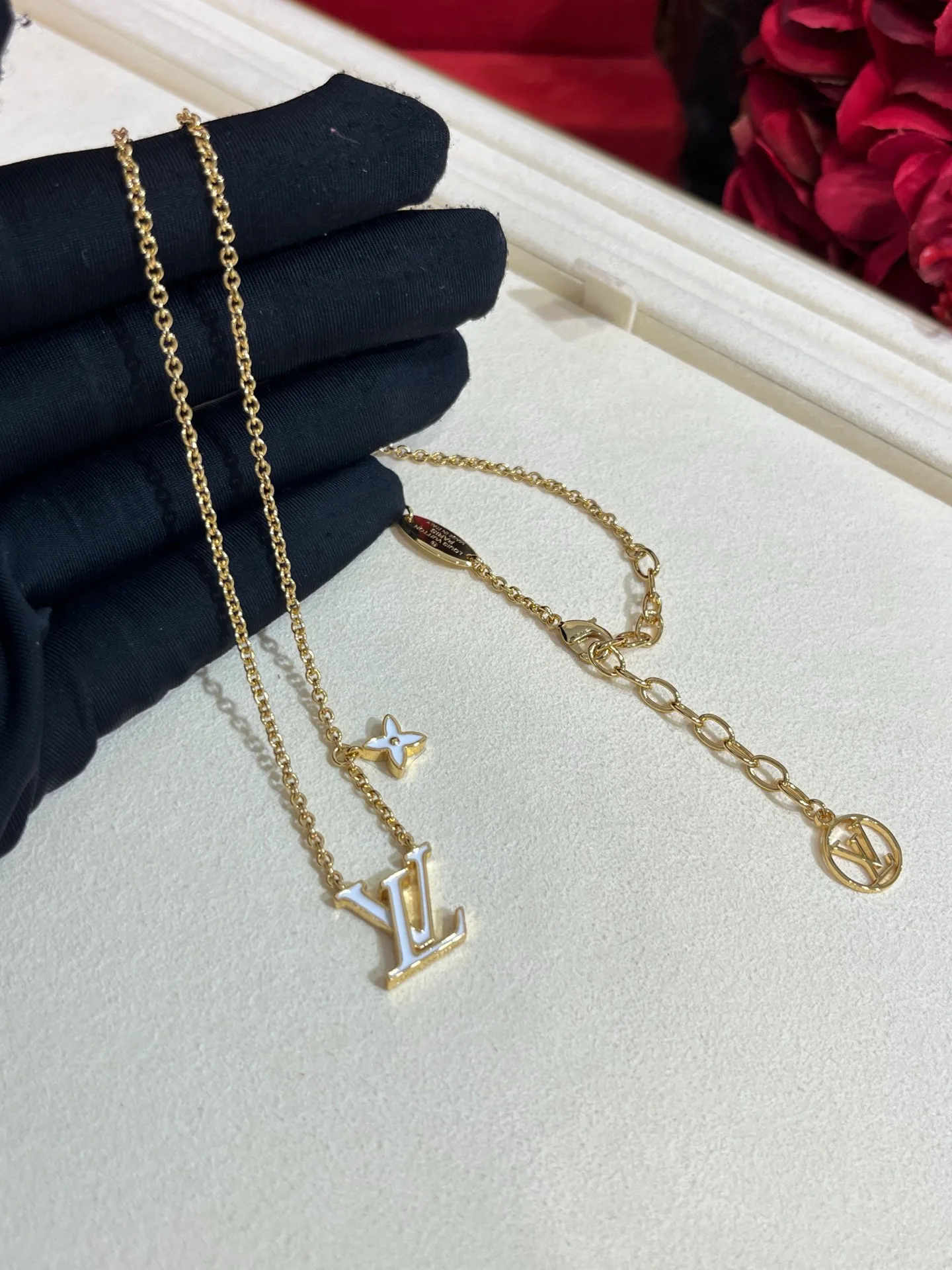 Jewelry LOUIS VUITTON 17819352