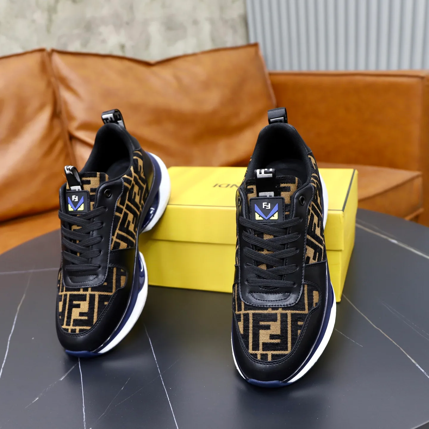 Men's Sneakers FENDI 18516250