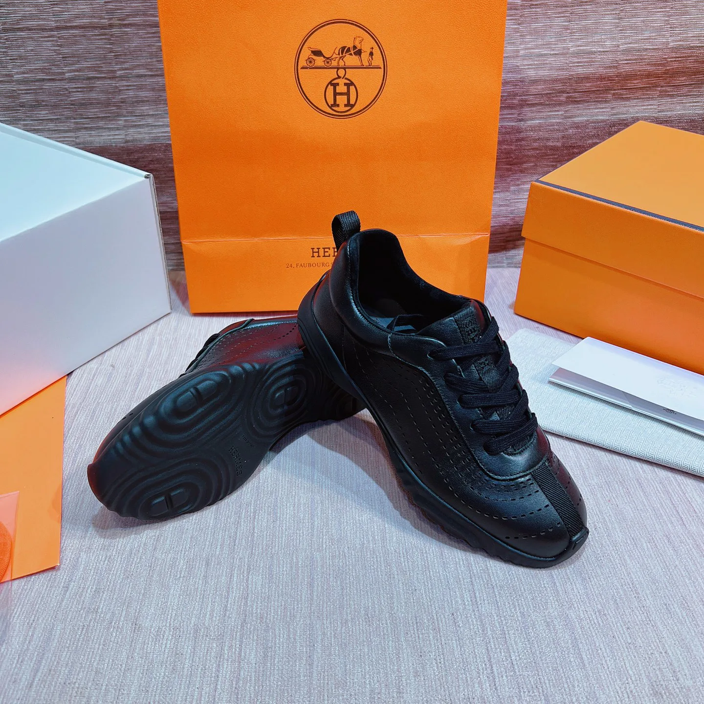 Men's Sneakers HERMES 17749563