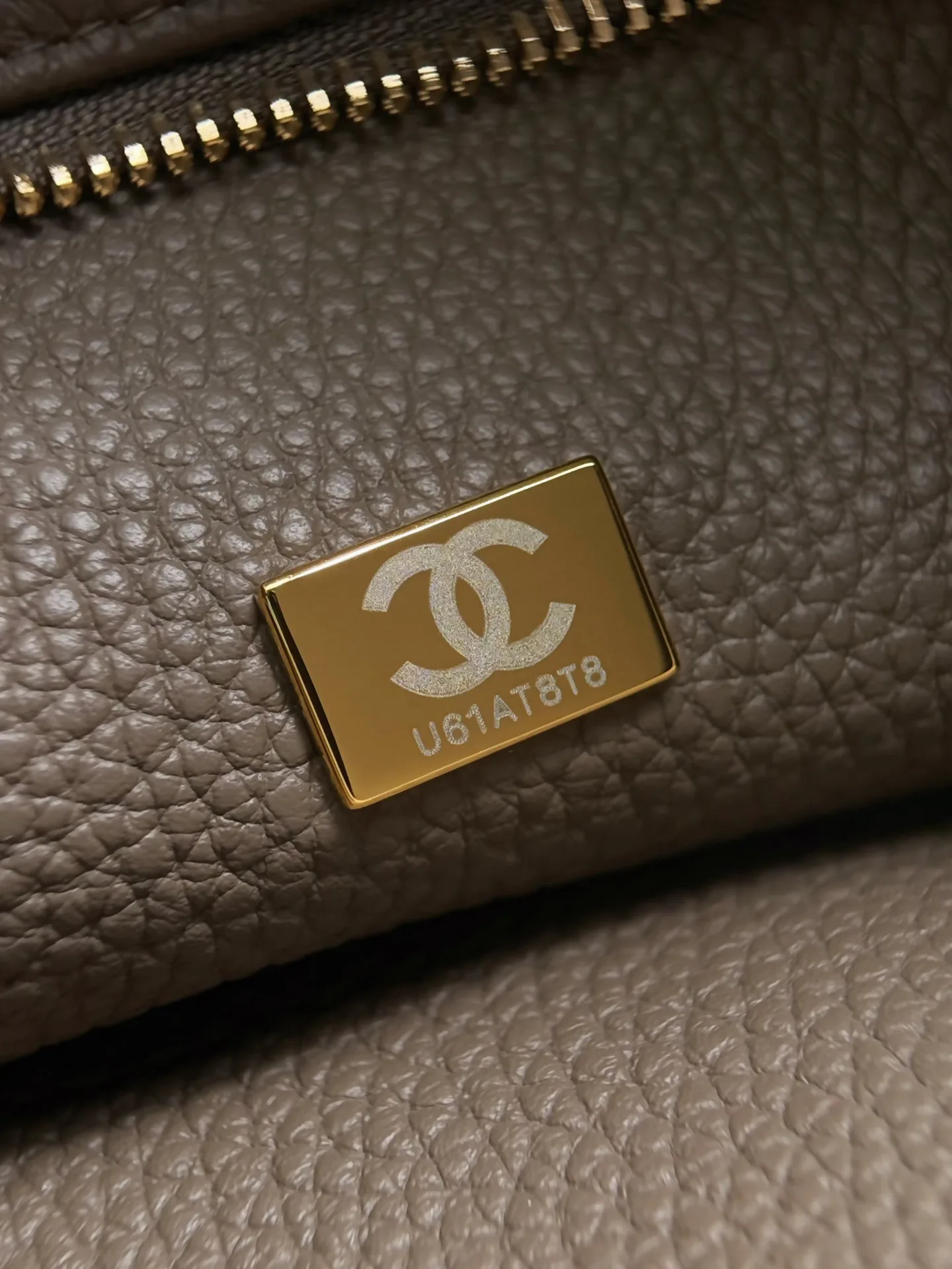 Women's Classic Handbags CHANEL 18147815