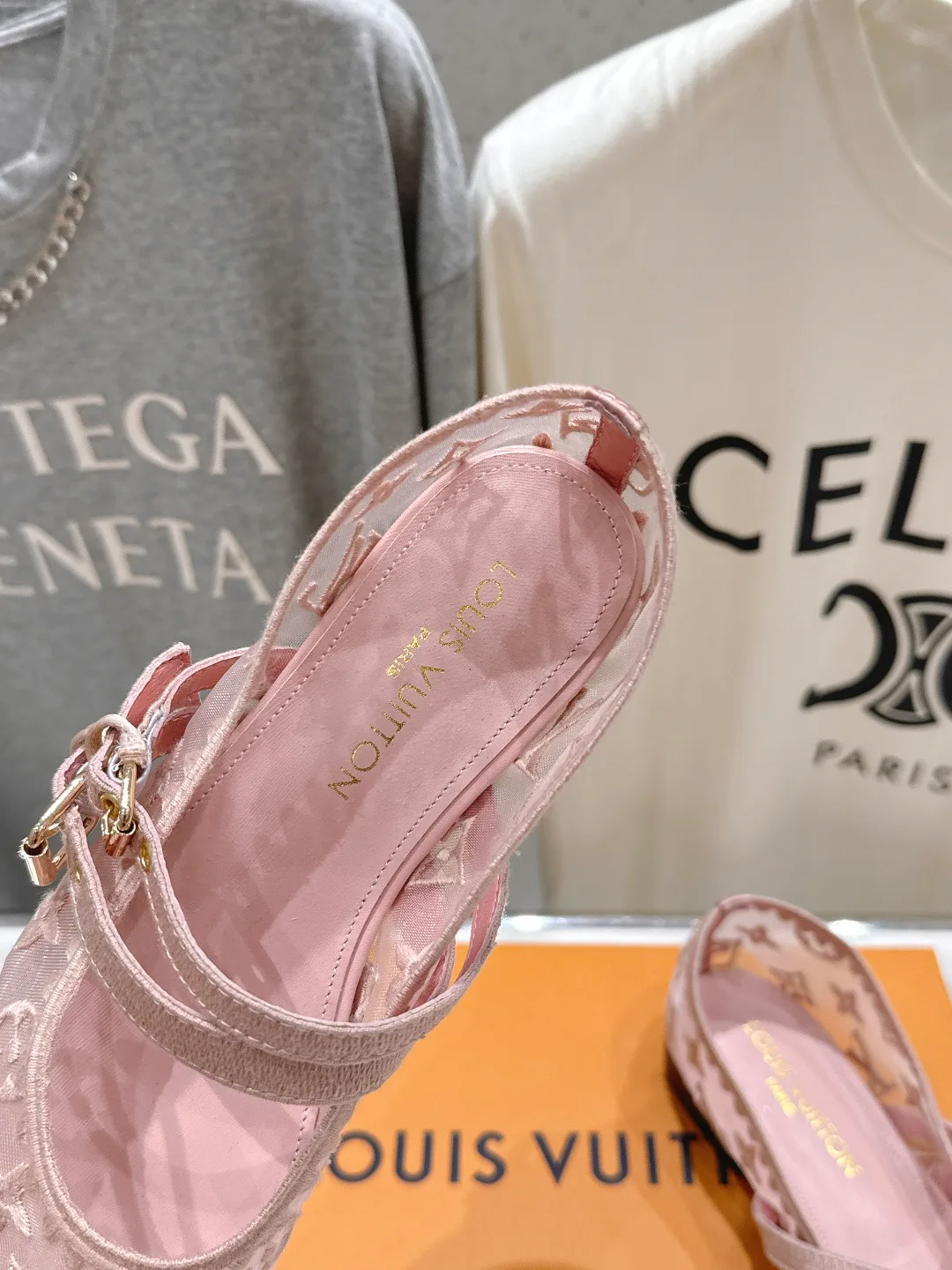 Women's Heels LOUIS VUITTON 17813186