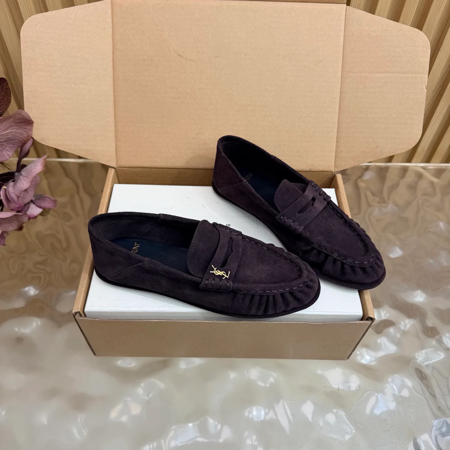 Women's Loafers And Moccasins SAINT LAURENT 17926441