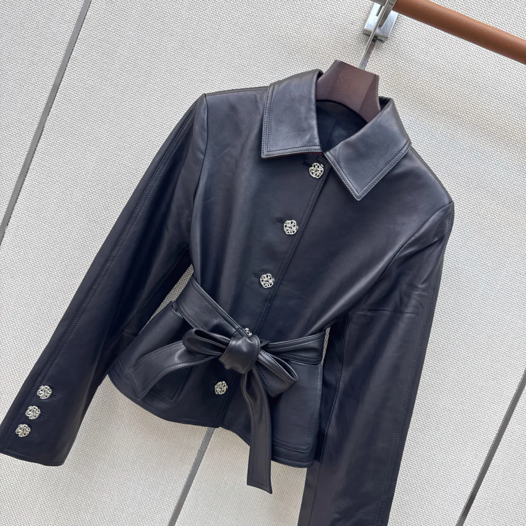 Women's Leather Jackets And Sheepskin Coats CHANEL 18093697