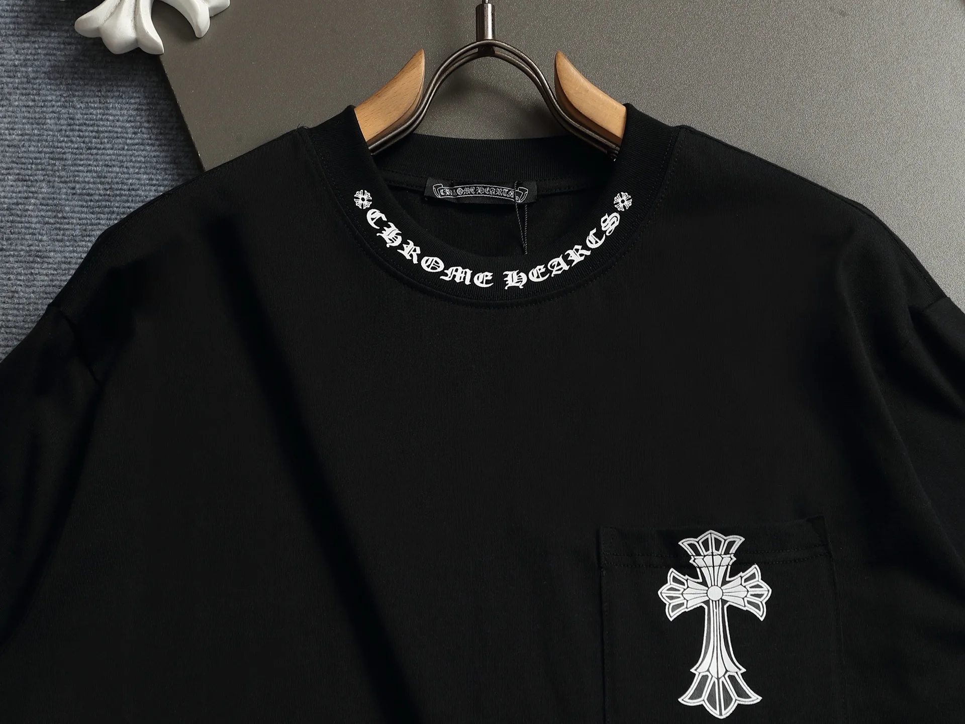 Men's T-Shirts CHROME HEARTS 17405973