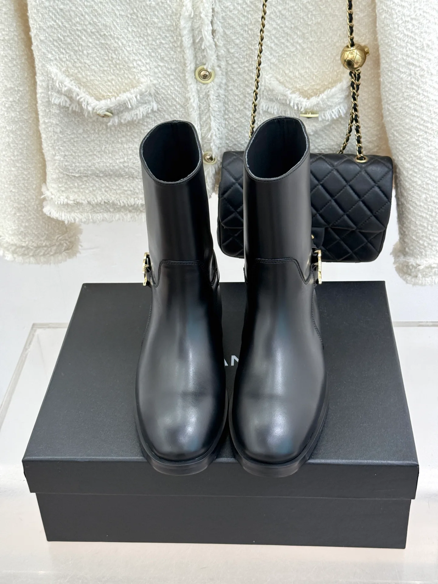 Women's Boots CHANEL 18154847