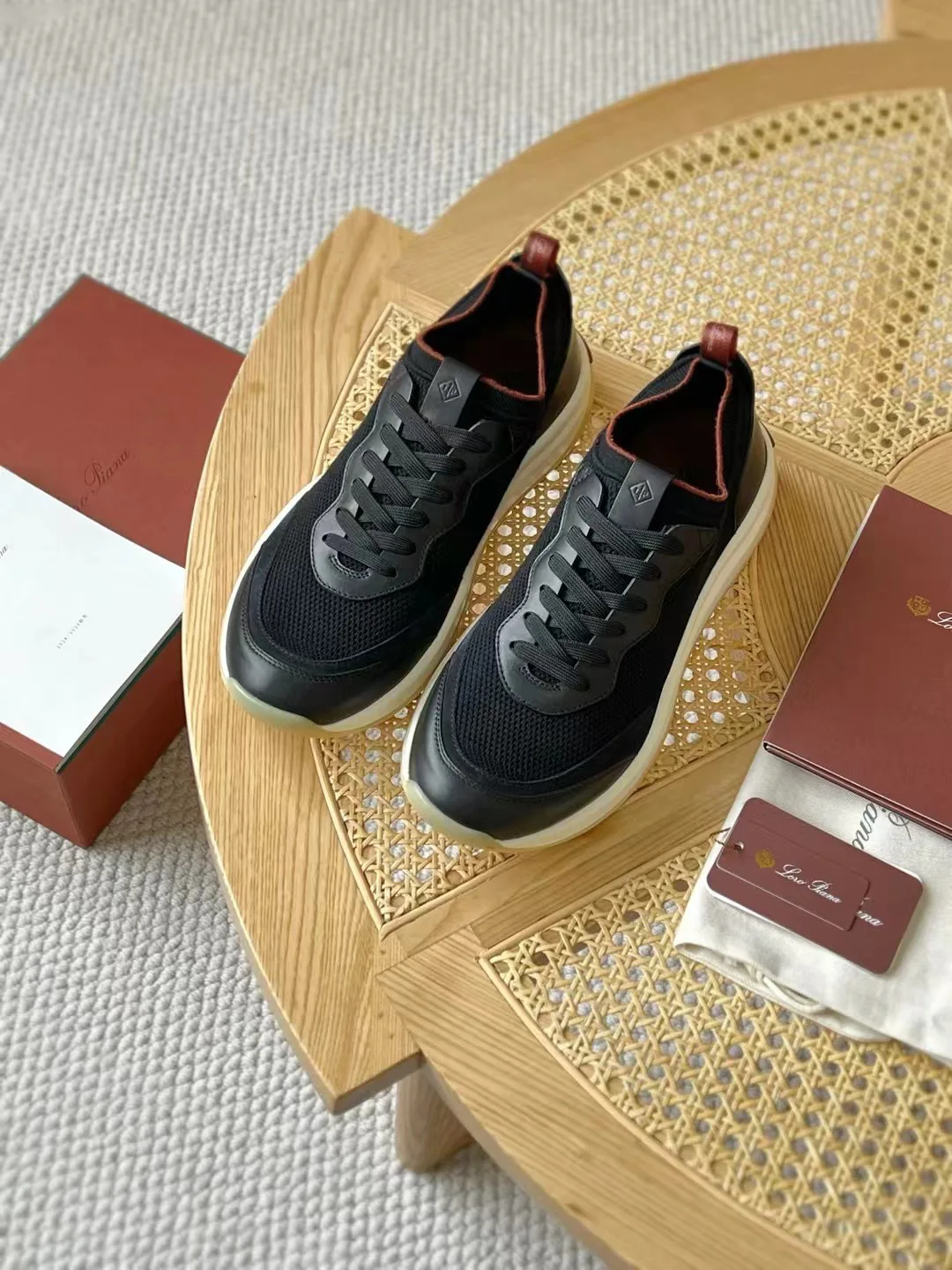 Men's Sneakers LORO PIANA 18382793