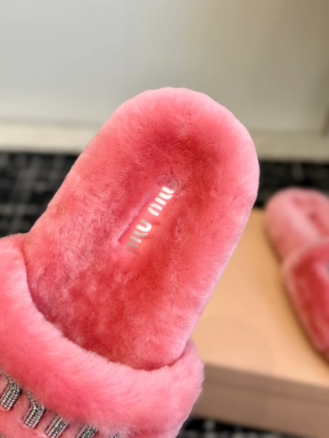 Women's Slippers MIU MIU 18139568