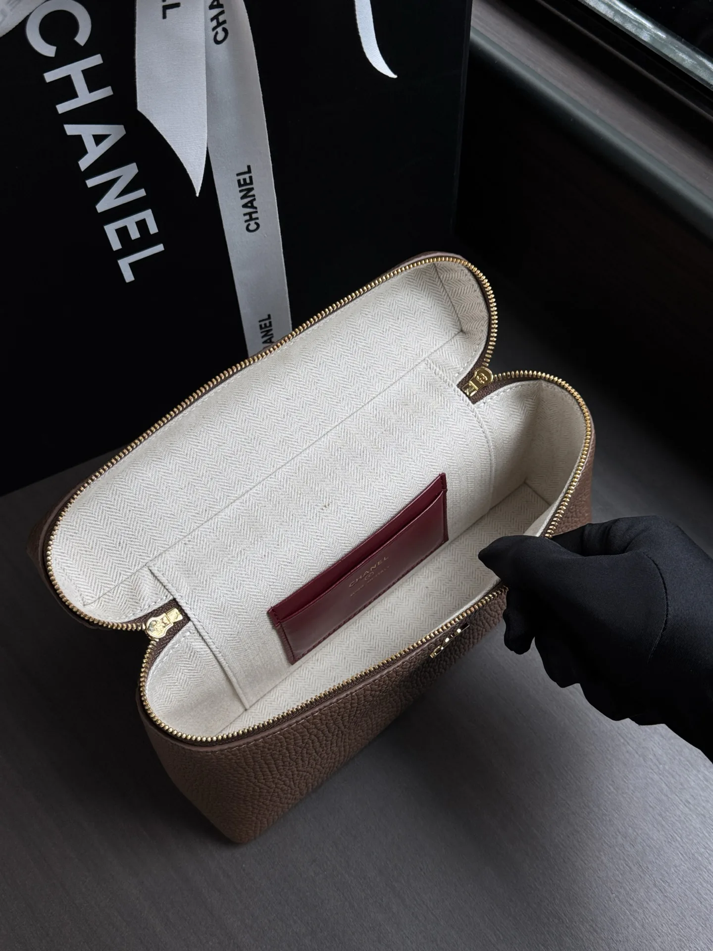 Women's Classic Handbags CHANEL 17844617