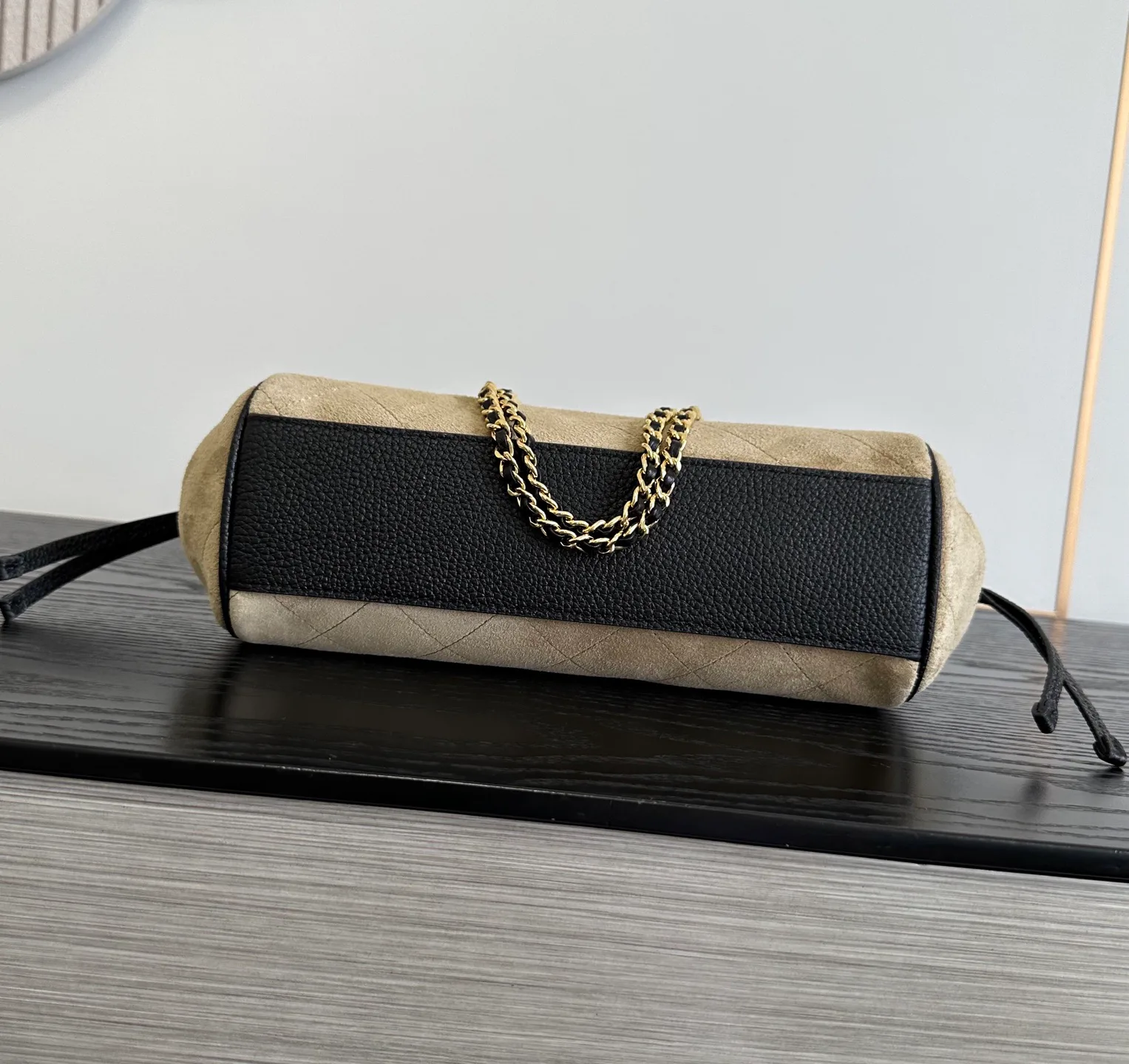 Women's Classic Handbags CHANEL 17939600
