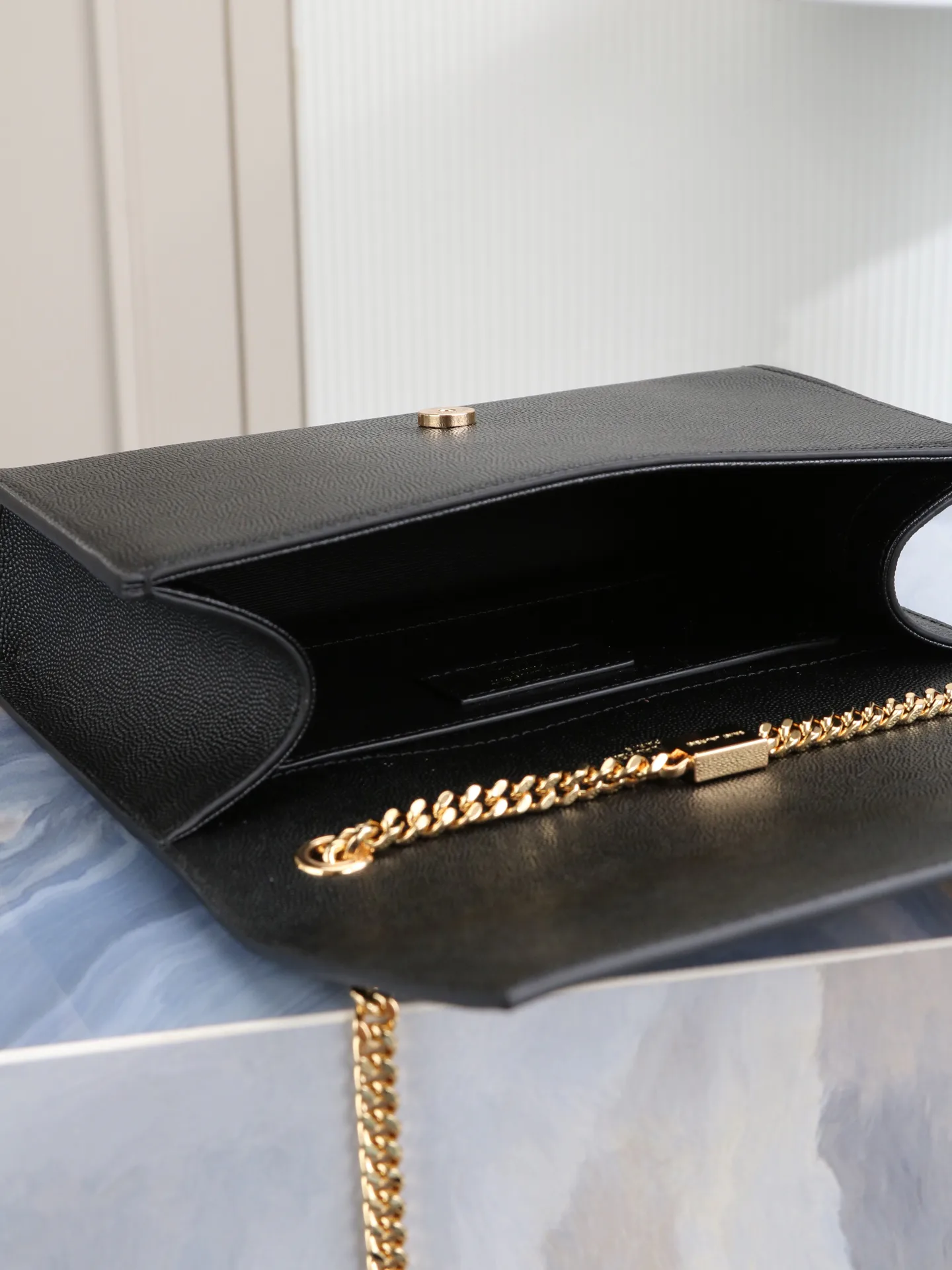 Women's Classic Handbags SAINT LAURENT 18427410