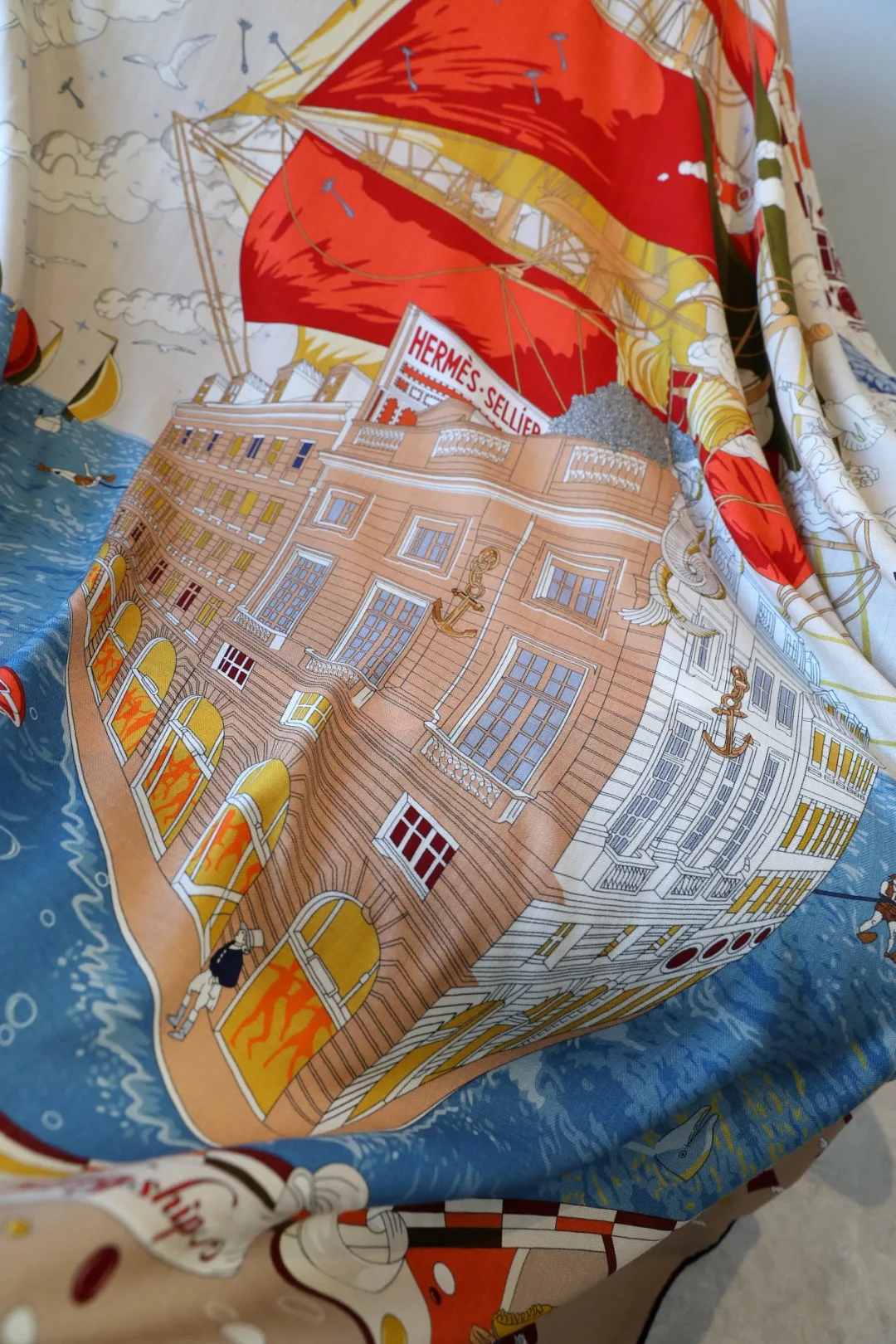 Silk Scarves HERMES 18093511