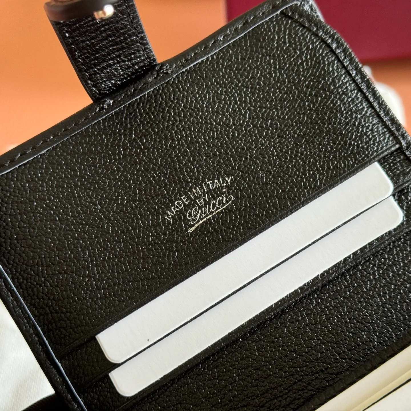 Women's Clutches GUCCI 17947902