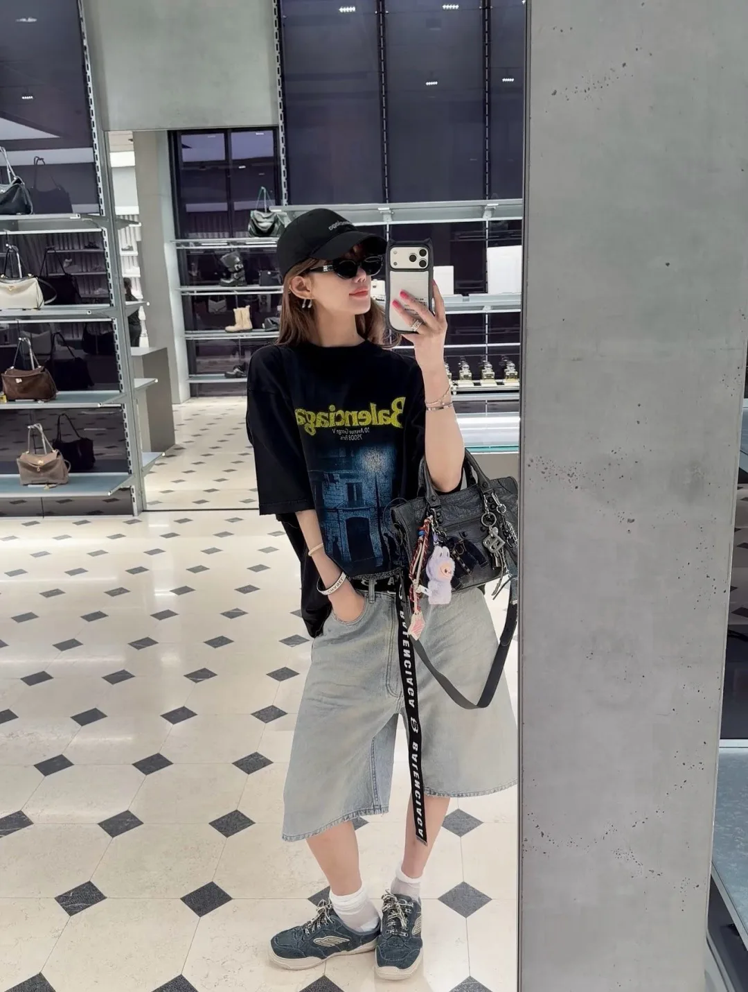 Men's Jeans BALENCIAGA 17468325