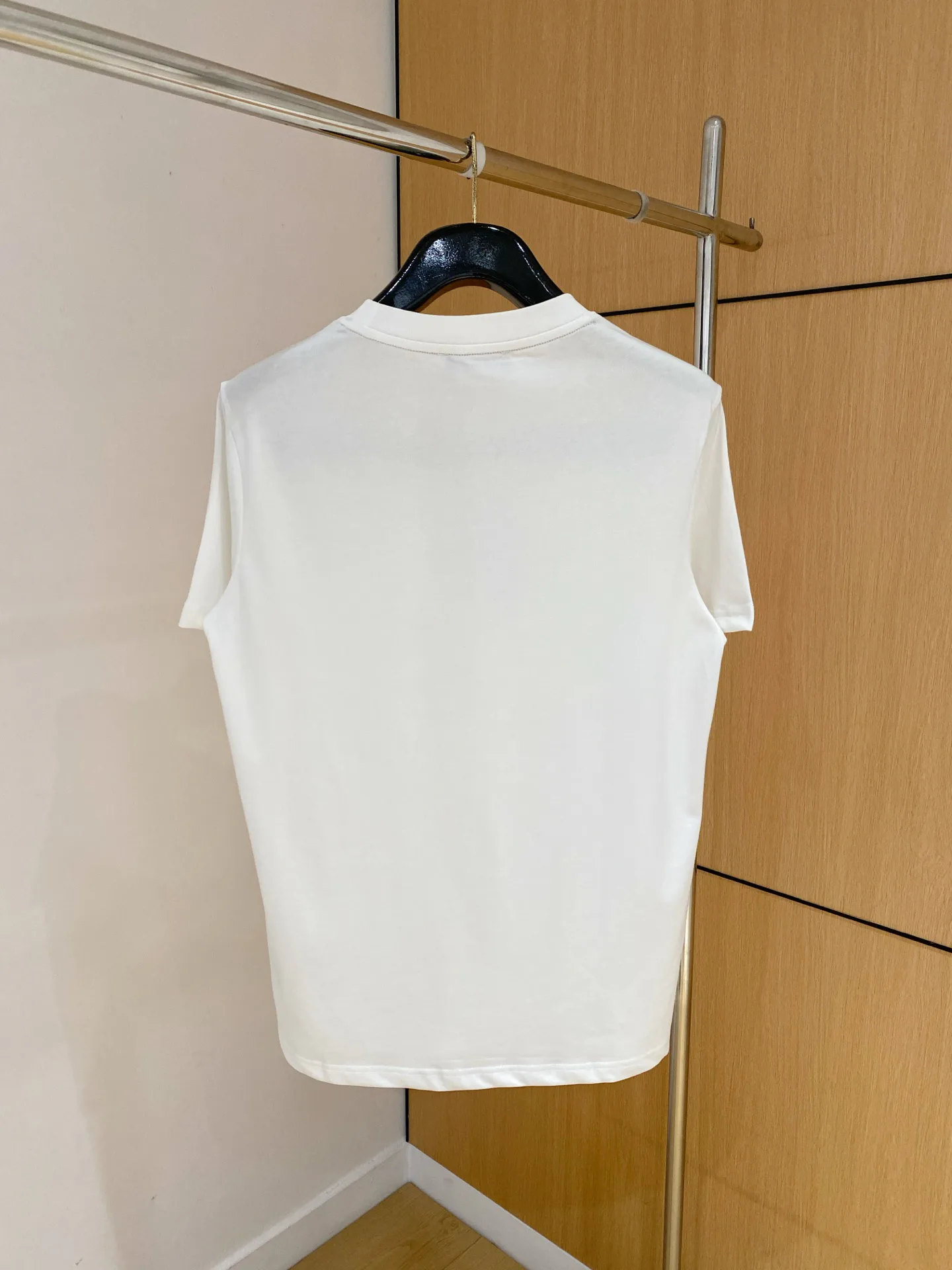 Men's T-Shirts VALENTINO 17803786