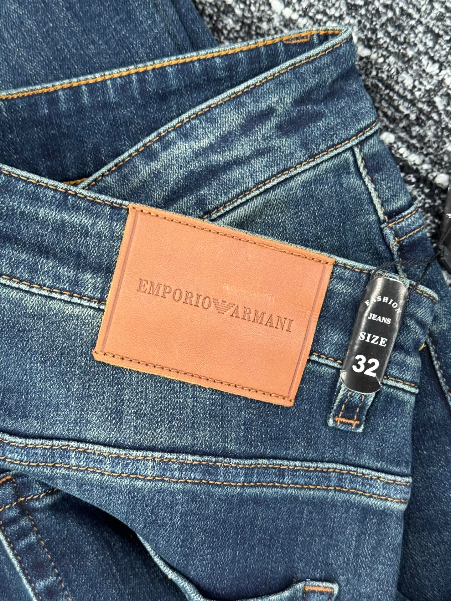 Men's Jeans ARMANI 18084113