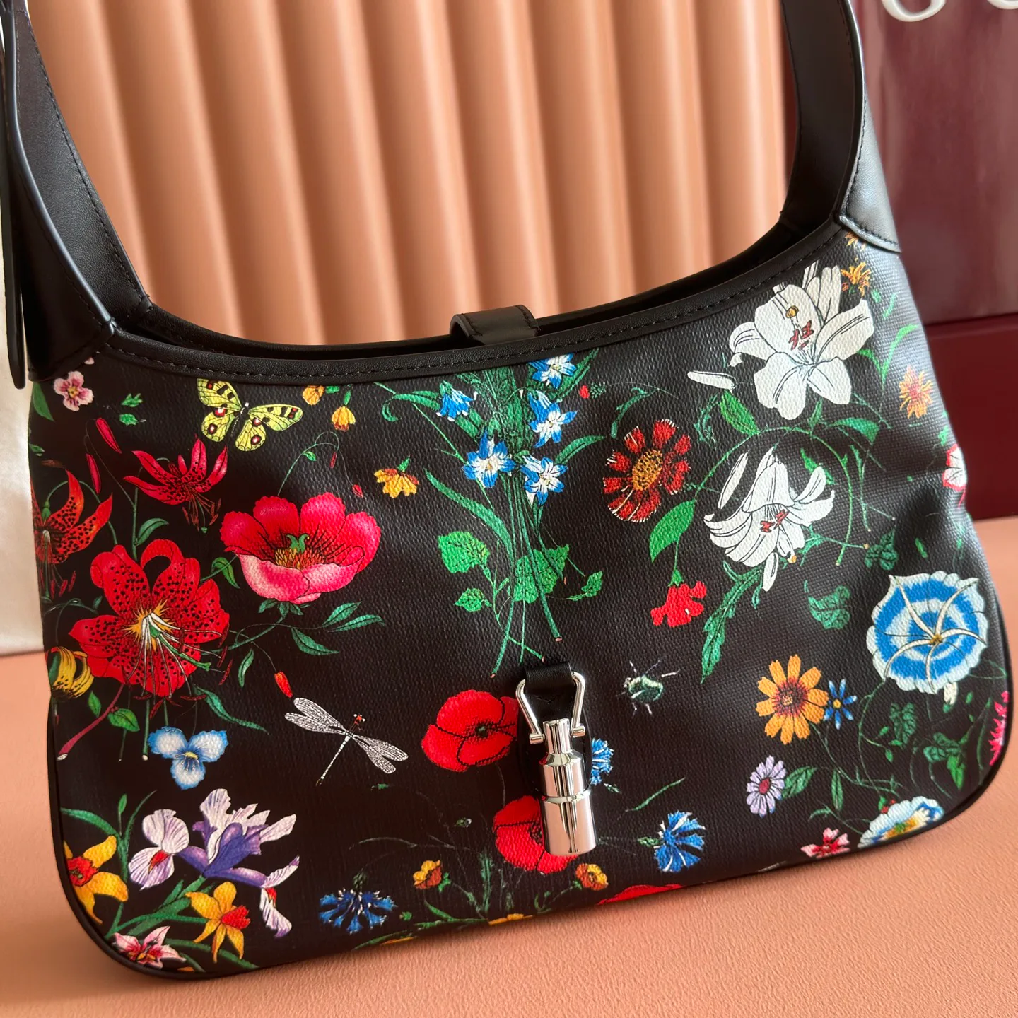 Women's Classic Handbags GUCCI 18148086