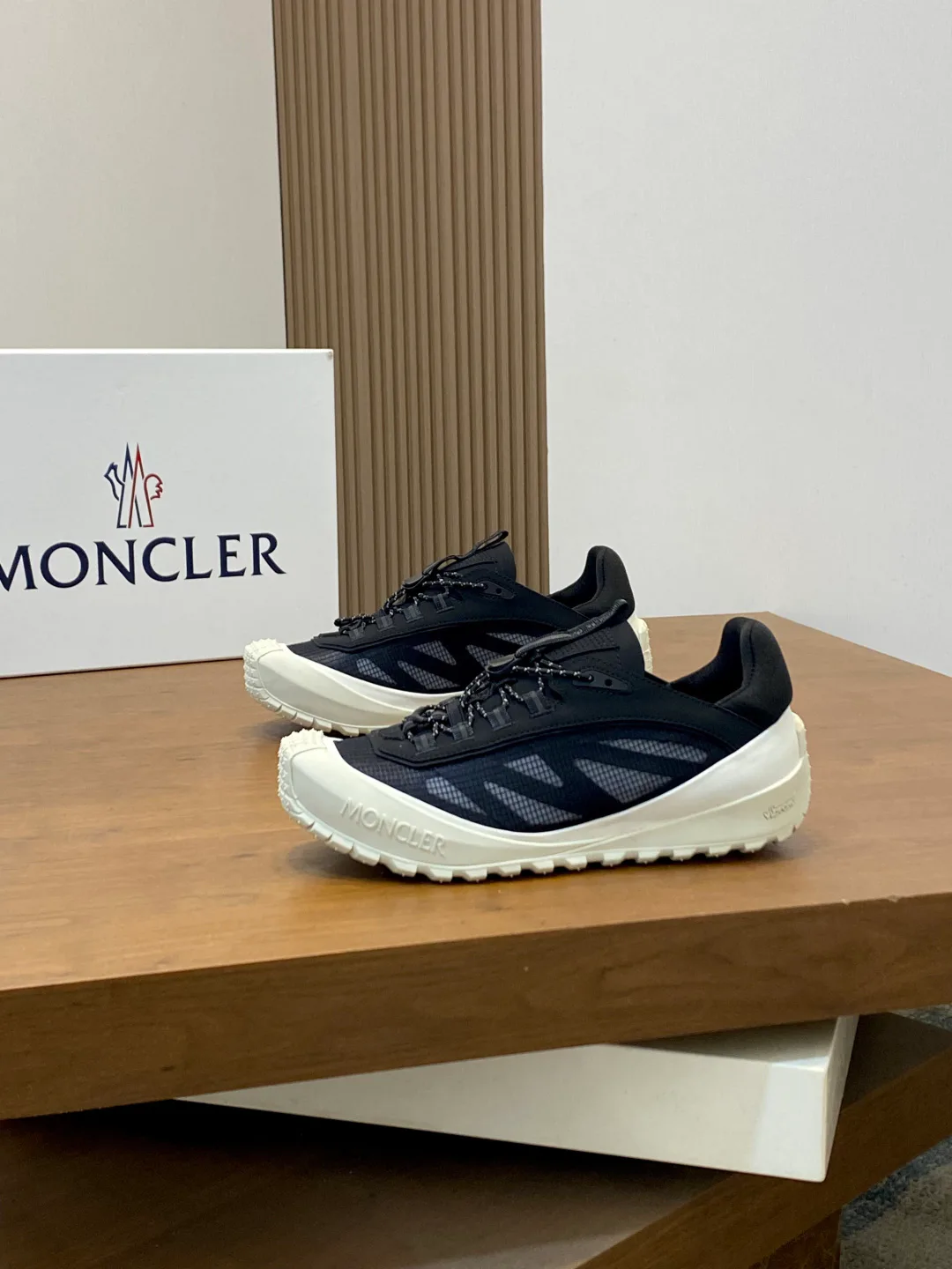 Men's Sneakers MONCLER 18118843
