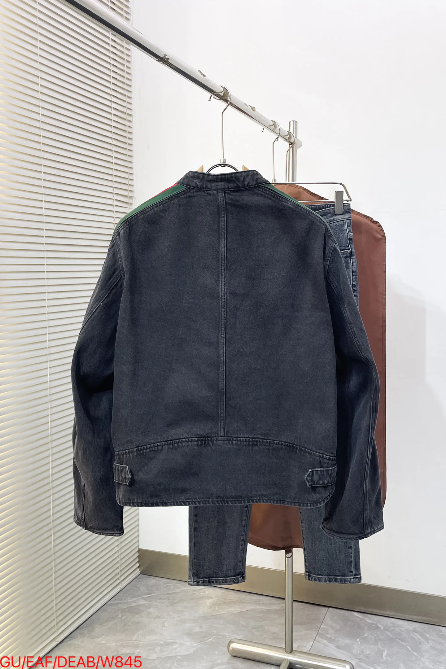Куртки И Пуховики Мужские Gucci 18645052