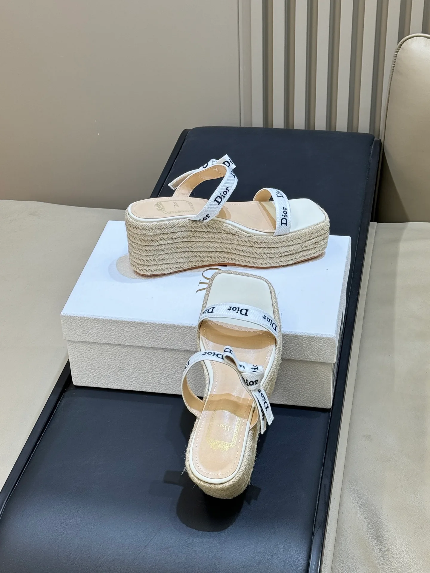 Women's Open-Toe Sandals CHRISTIAN DIOR 18073406