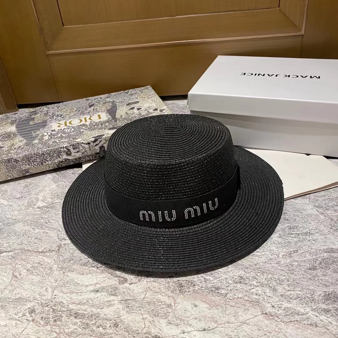 Hats MIU MIU 17498287