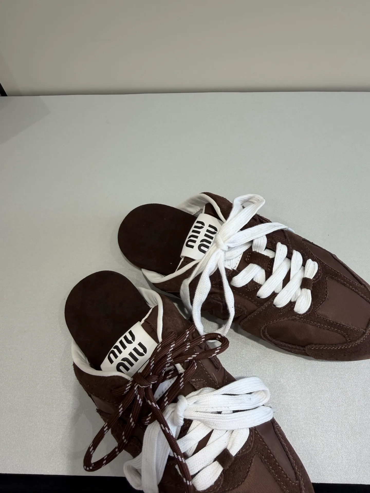 Women's Sneakers MIU MIU 17977136
