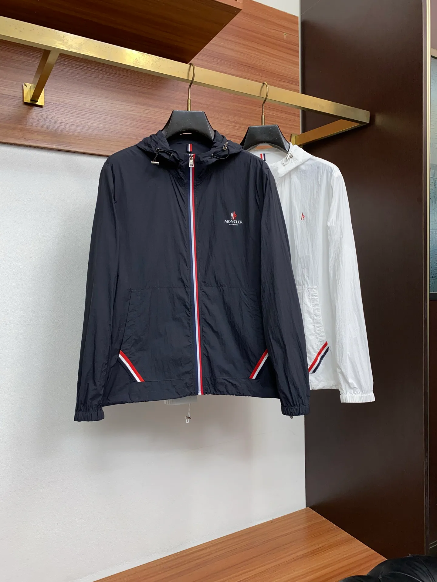 Men's Jackets And Down Jackets MONCLER 17281017
