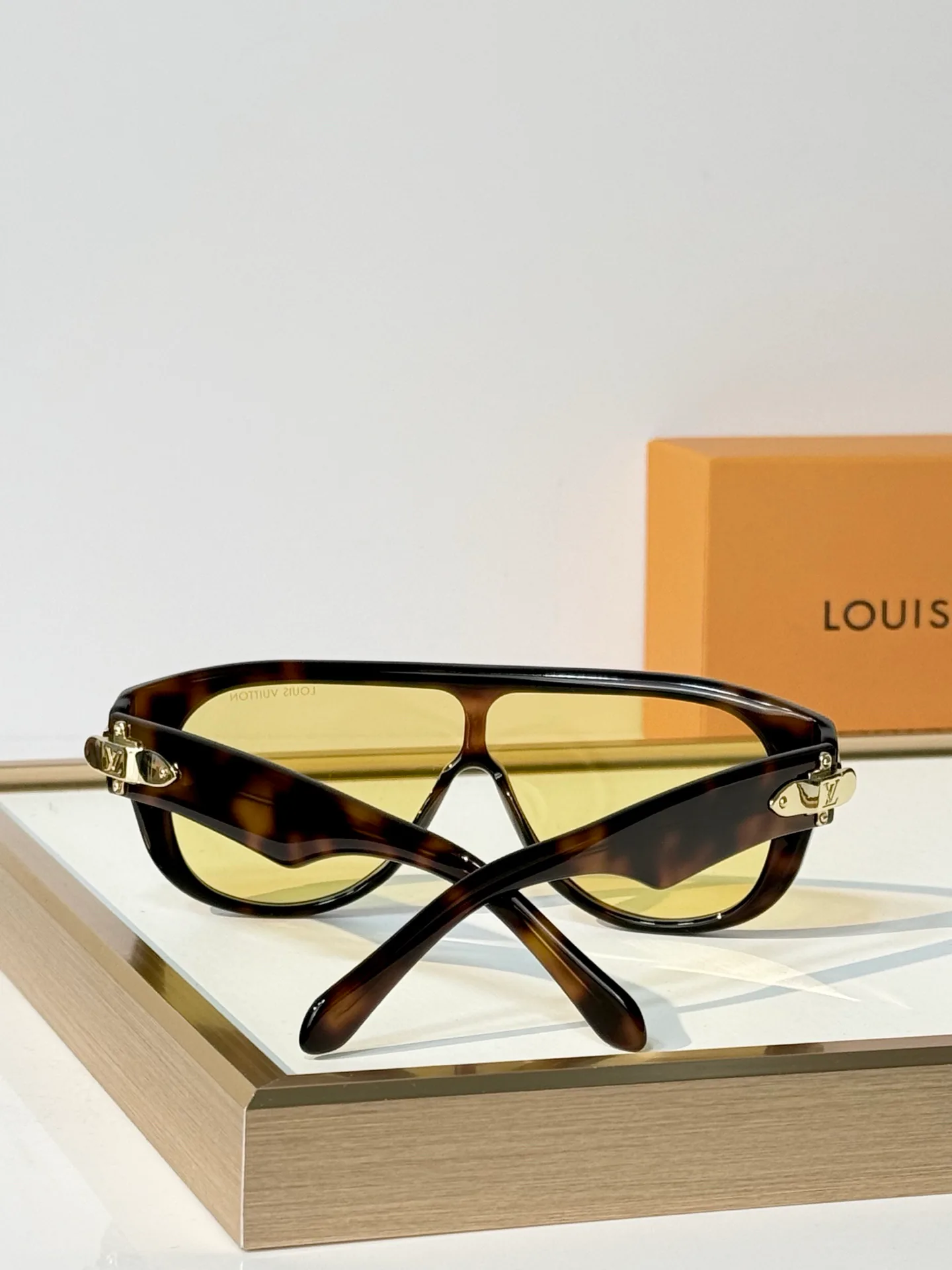 Glasses LOUIS VUITTON 18453192