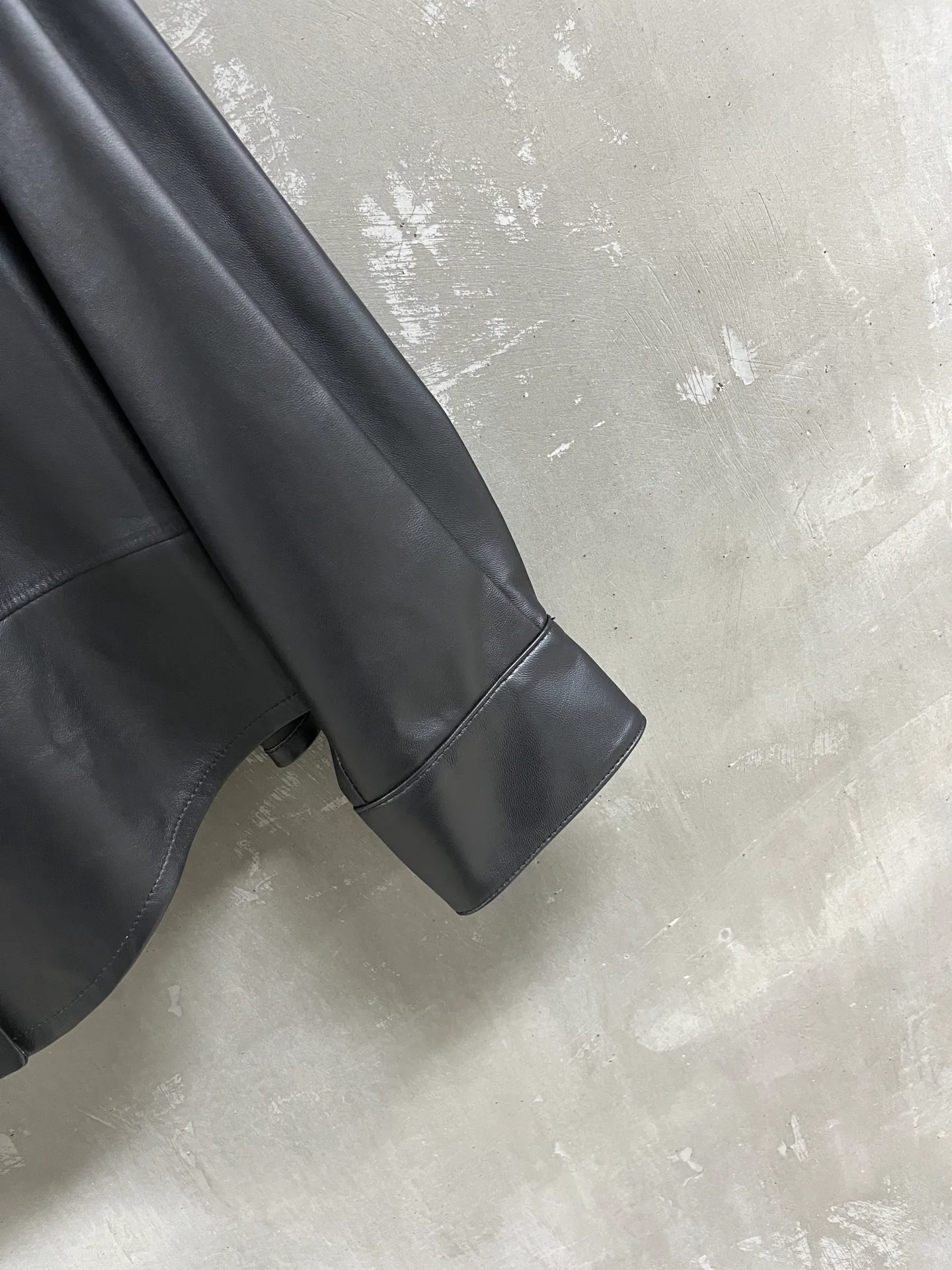Women's Leather Jackets And Sheepskin Coats LOEWE 18172887