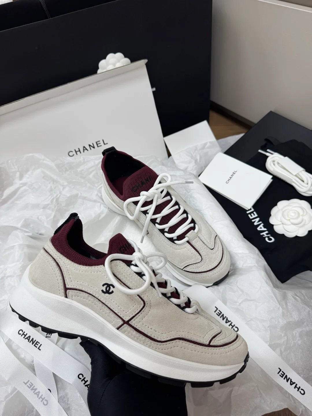 Women's Sneakers CHANEL 17418279