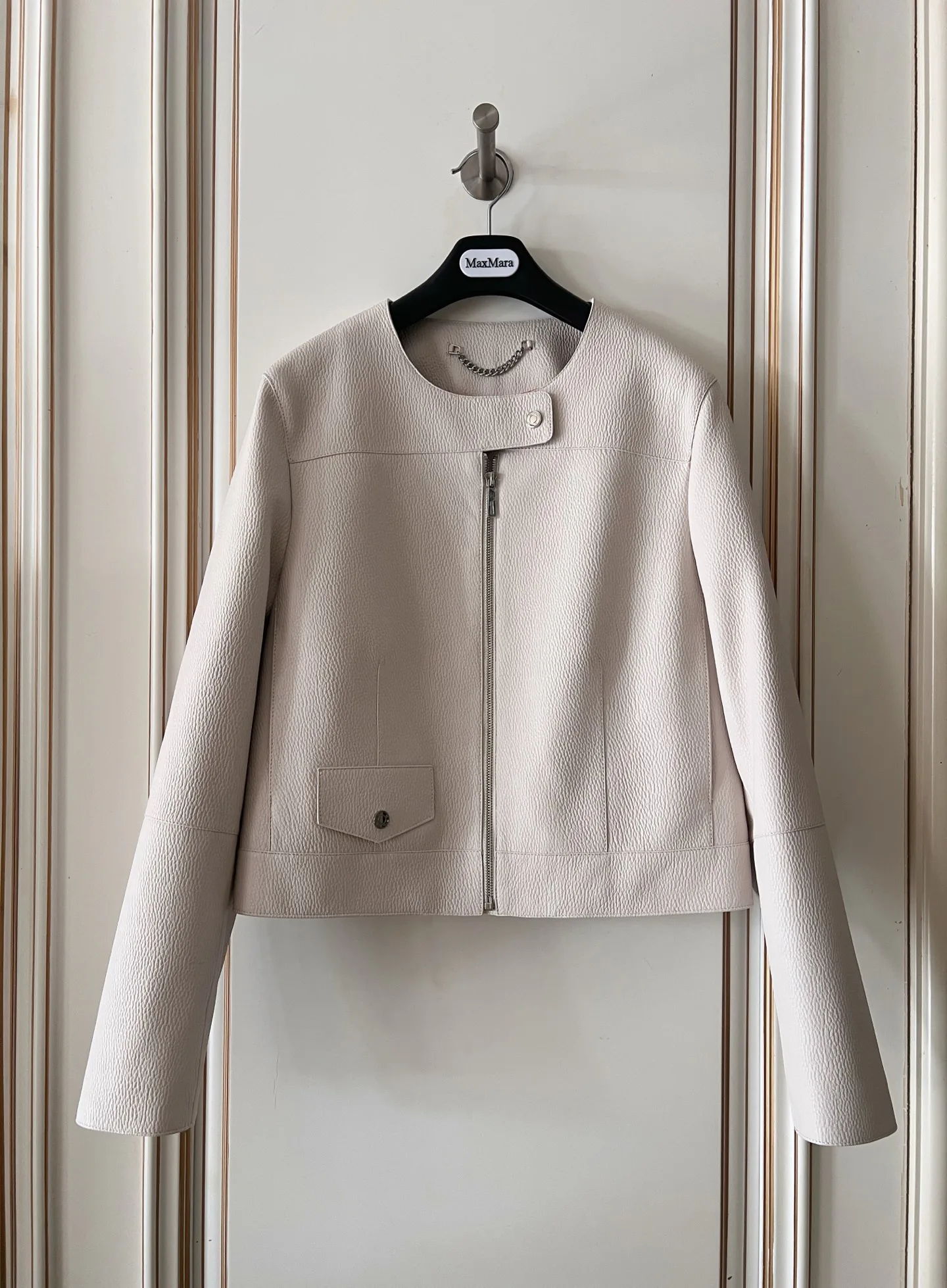 Women's Leather Jackets And Sheepskin Coats HERMES 17903747