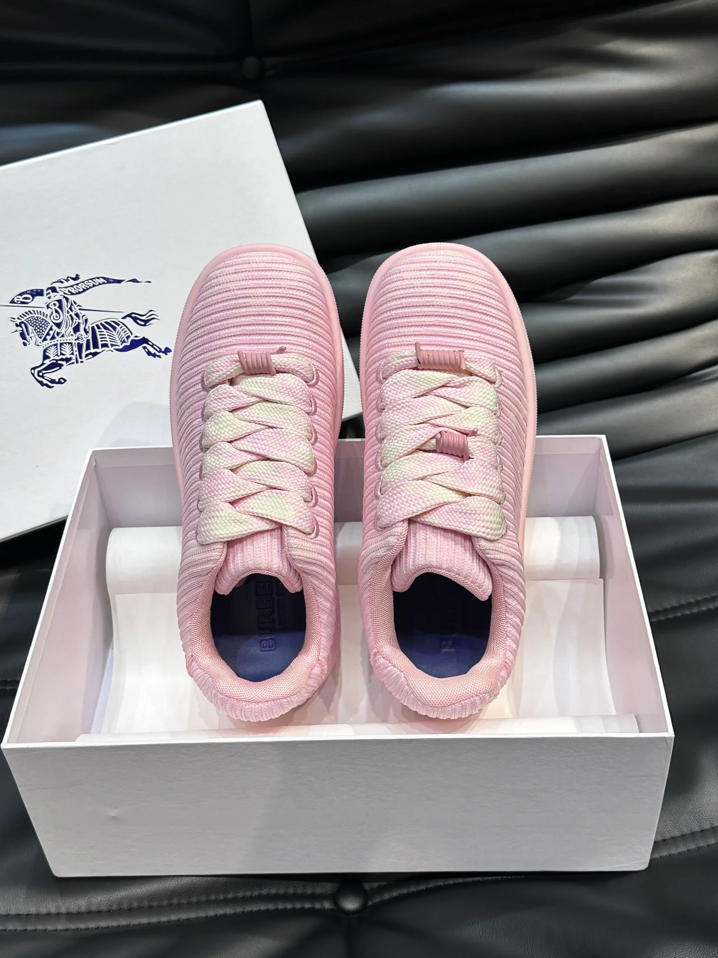 Women's Sneakers BURBERRY 17926229
