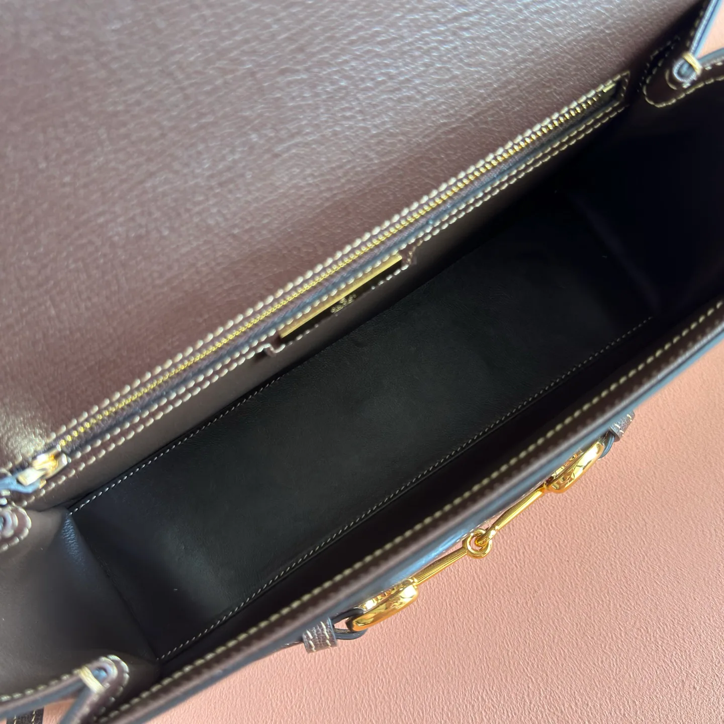 Women's Classic Handbags GUCCI 17802959