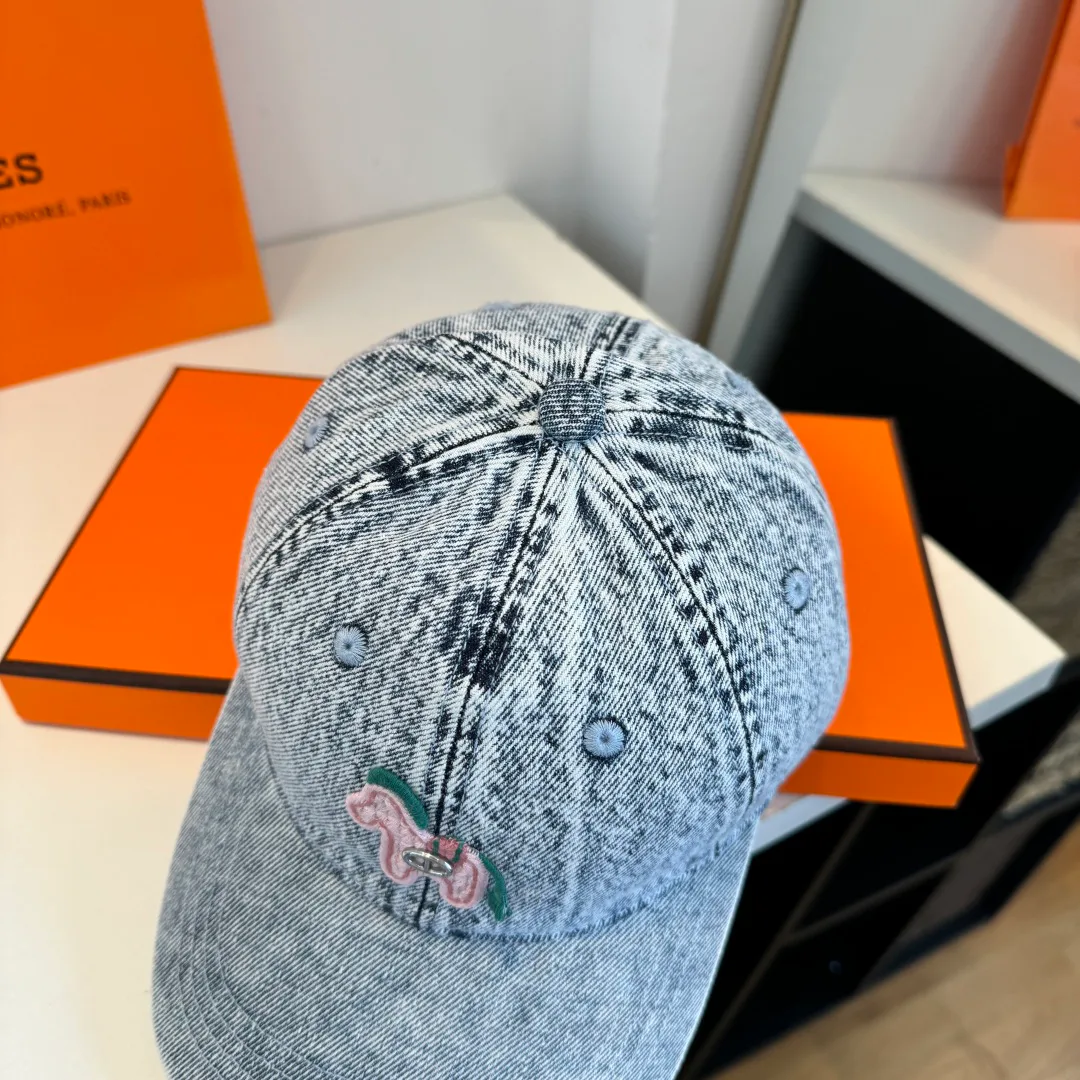 Hats HERMES 17350016