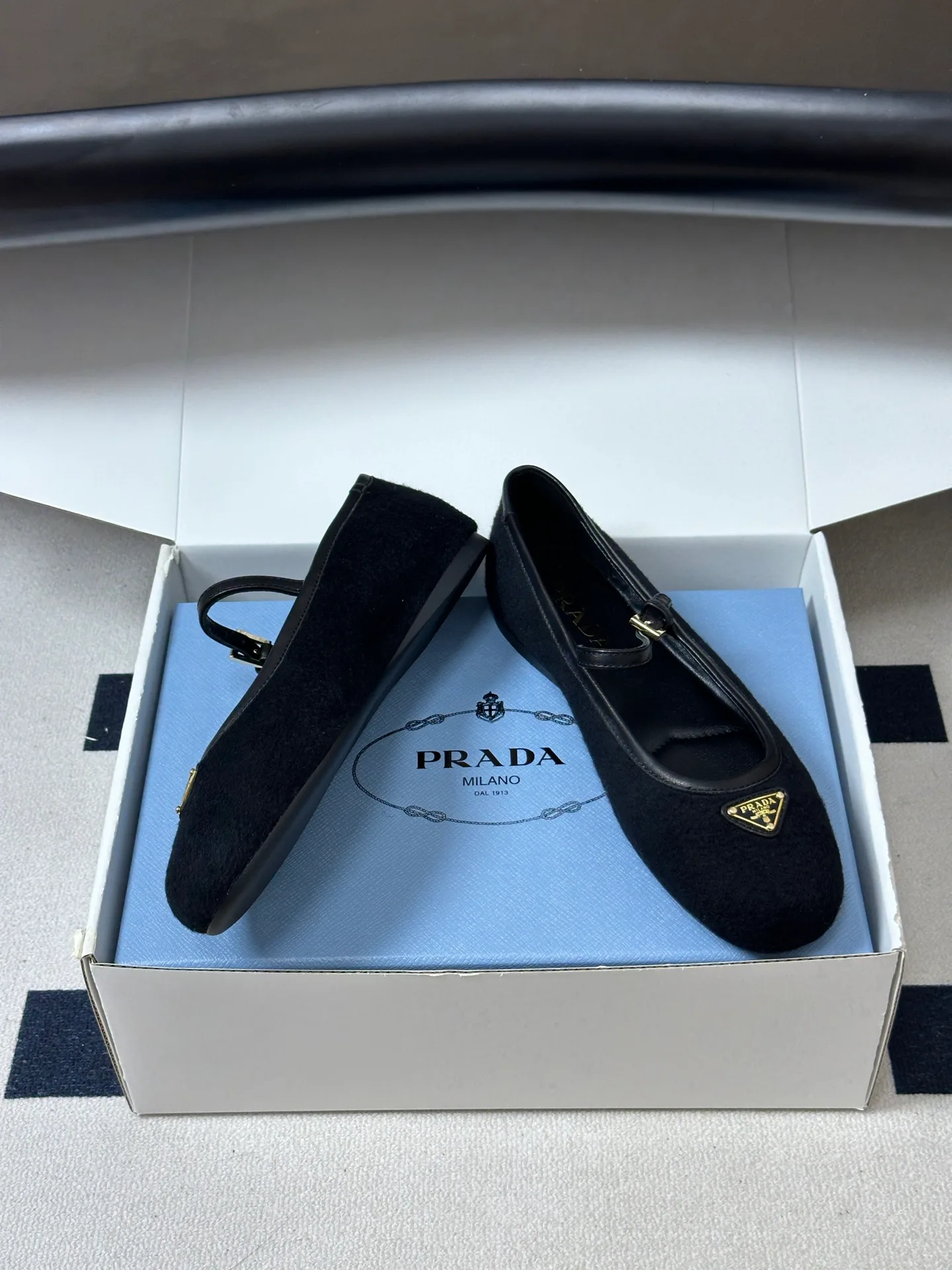 Women's Ballet Flats PRADA 18520371
