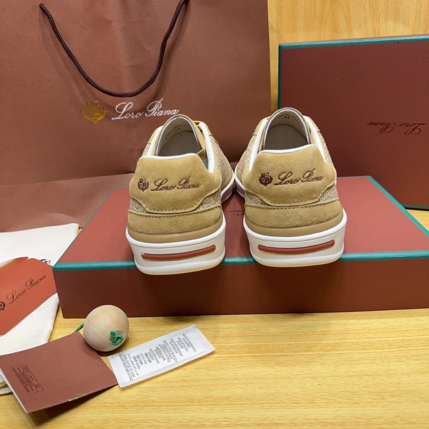 Women's Sneakers LORO PIANA 18263655