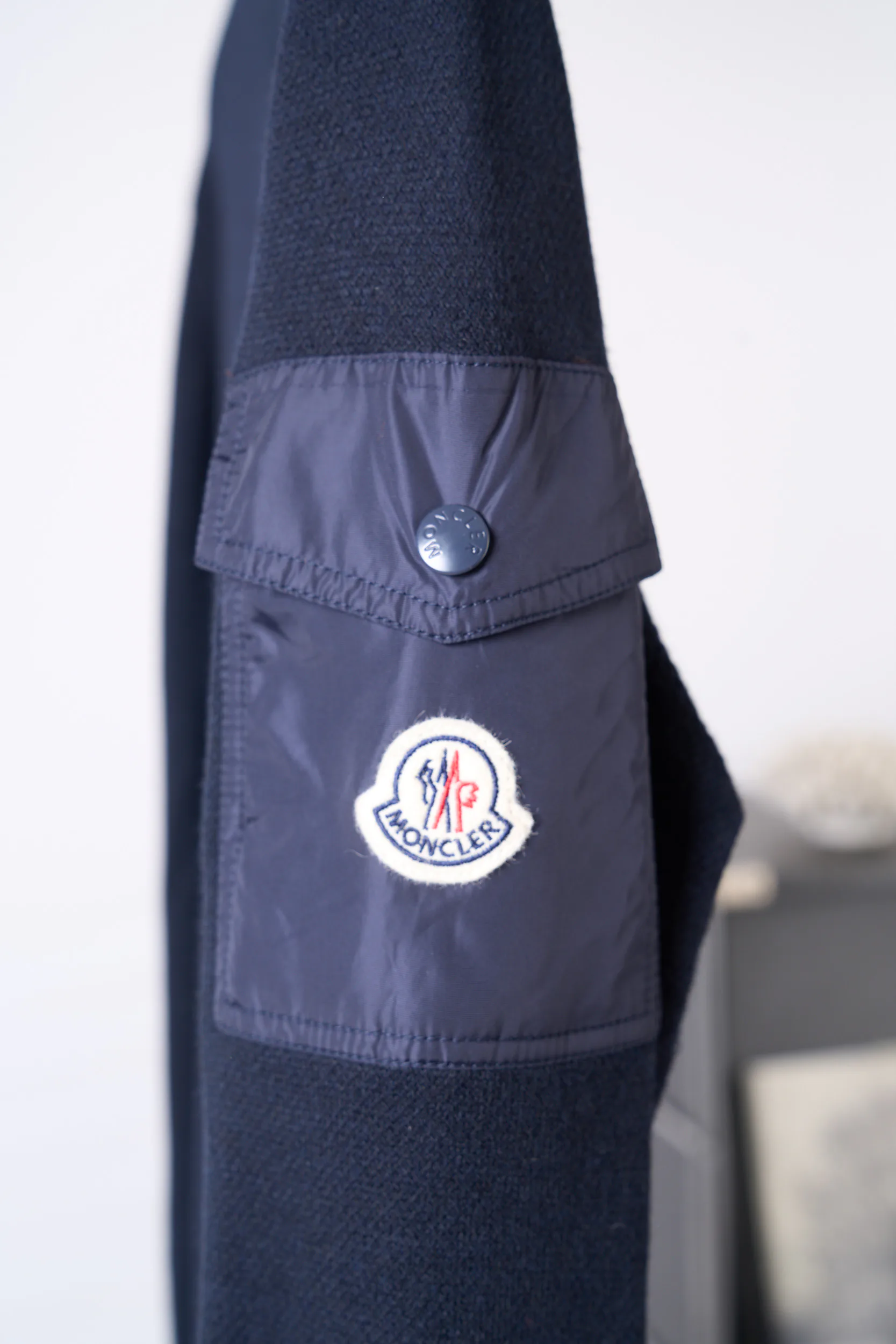 Men's Jumpers And Sweaters MONCLER 18178907