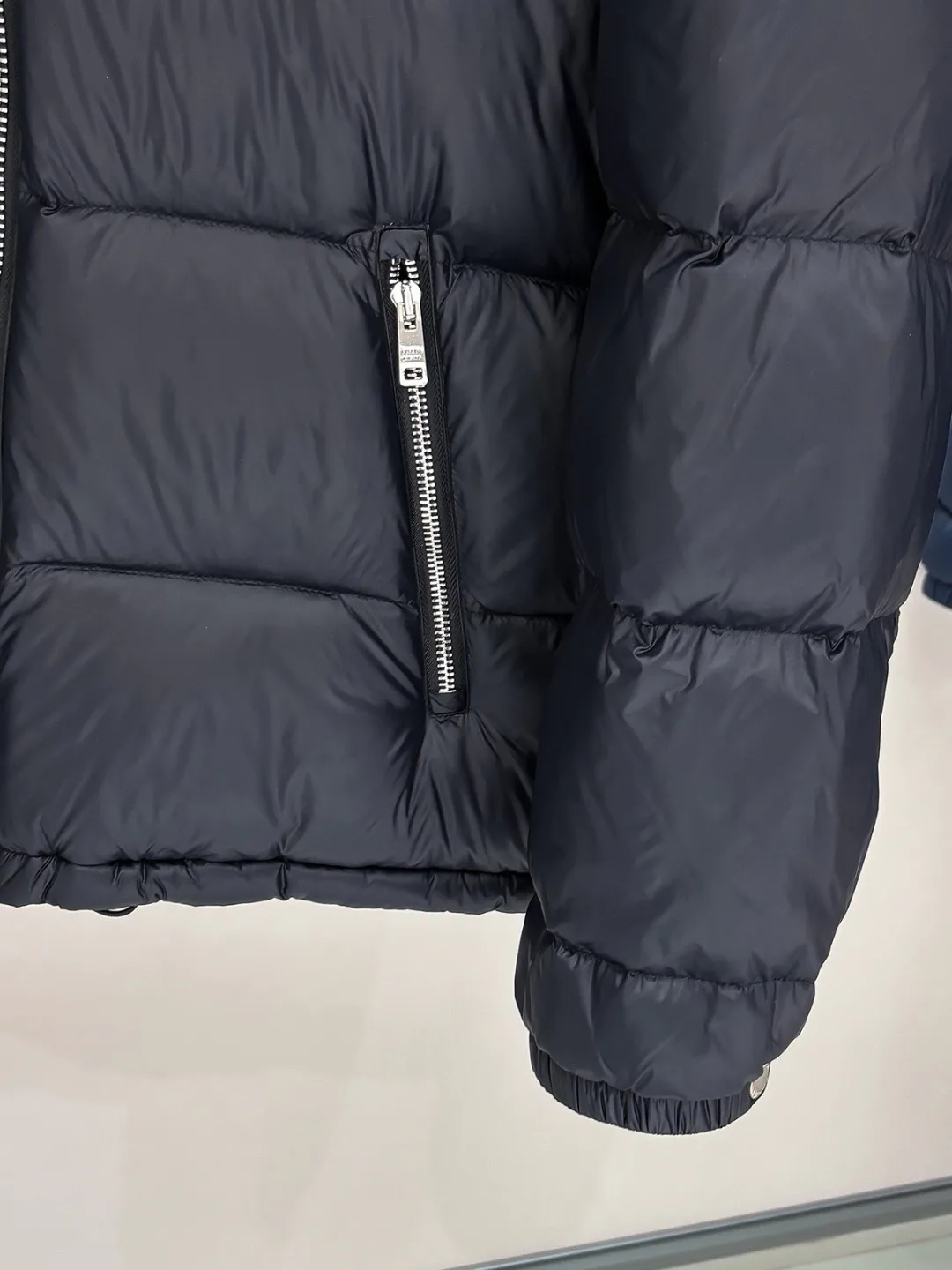 Куртки И Пуховики Мужские Prada 18596626