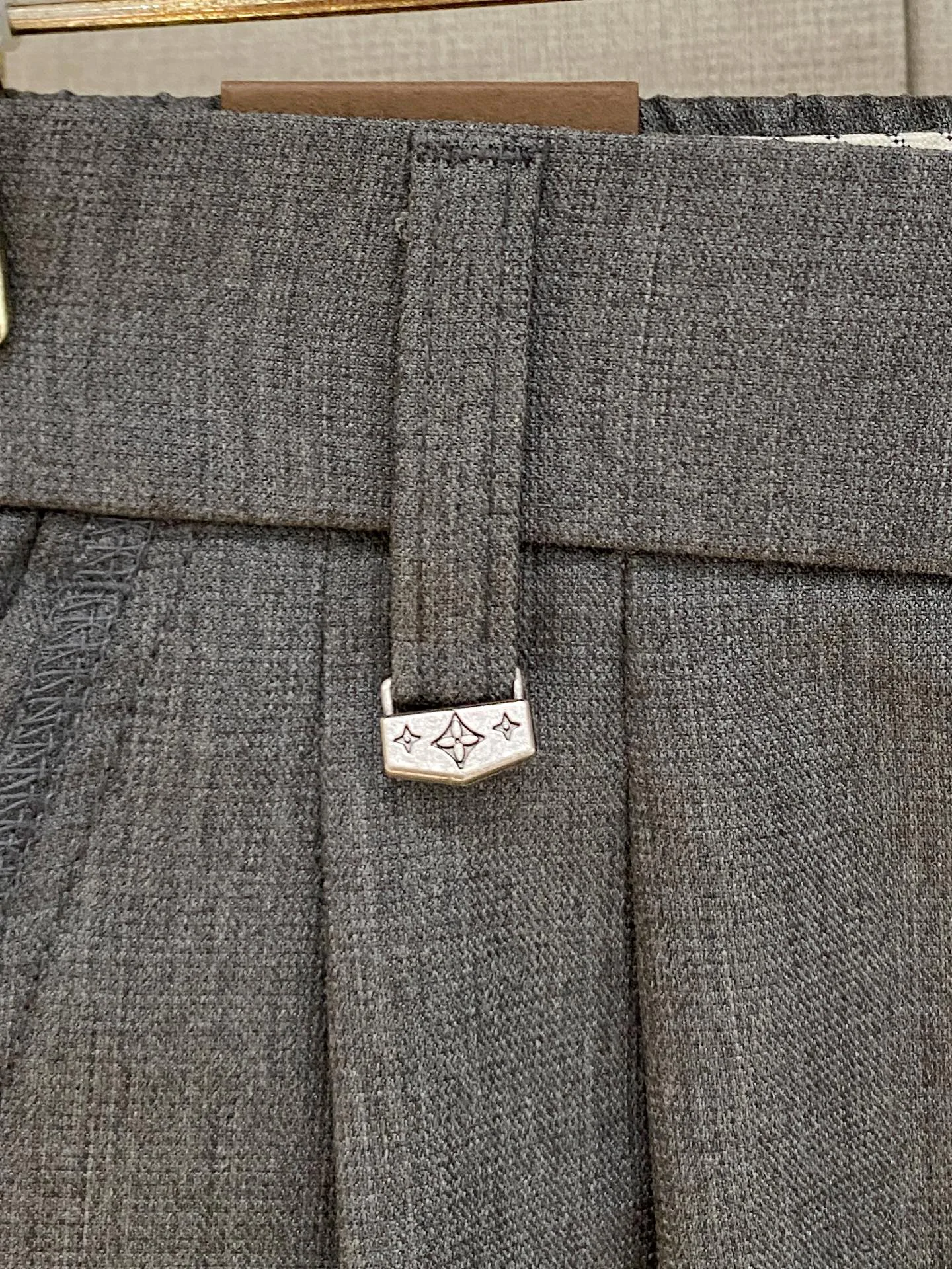 Men's Shorts LOUIS VUITTON 18296350