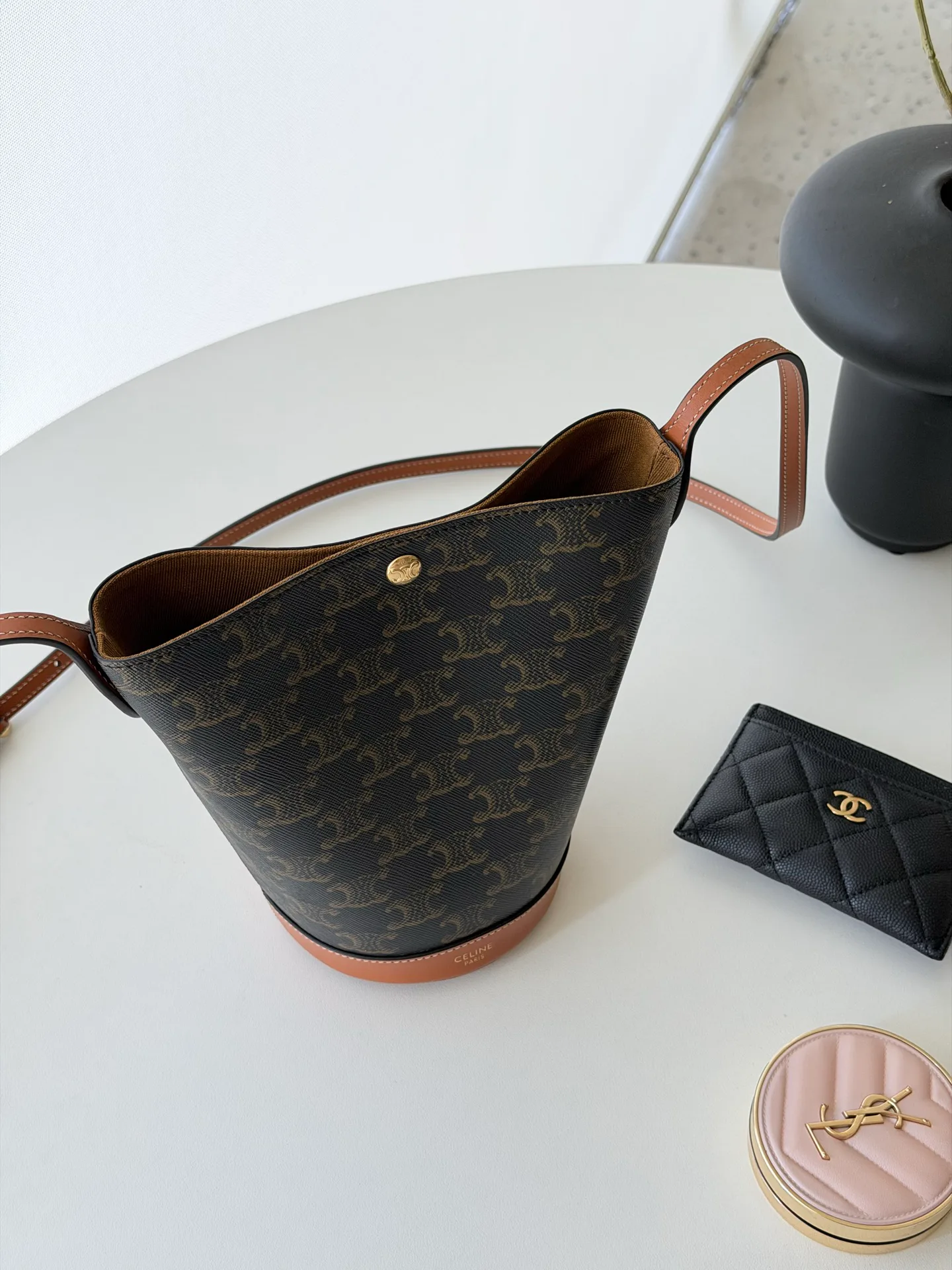 Women's Classic Handbags CELINE 18223215