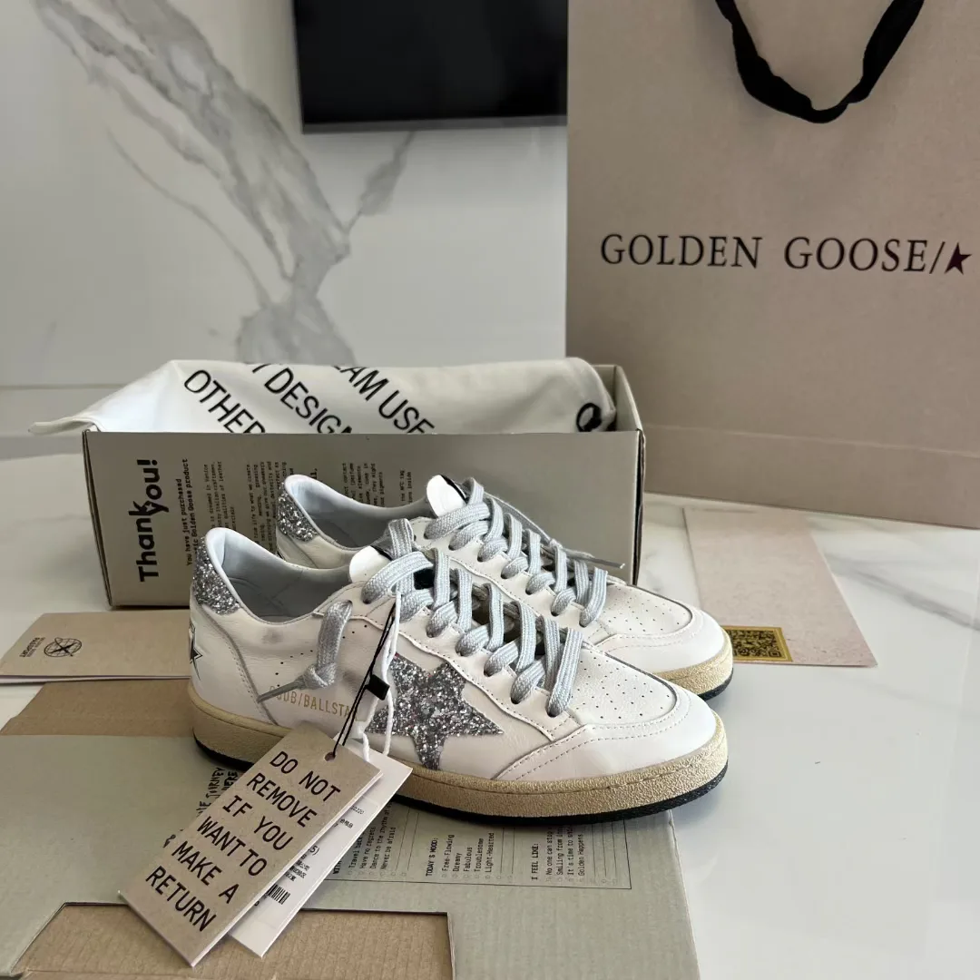 Women's Sneakers GOLDEN GOOSE 16995676