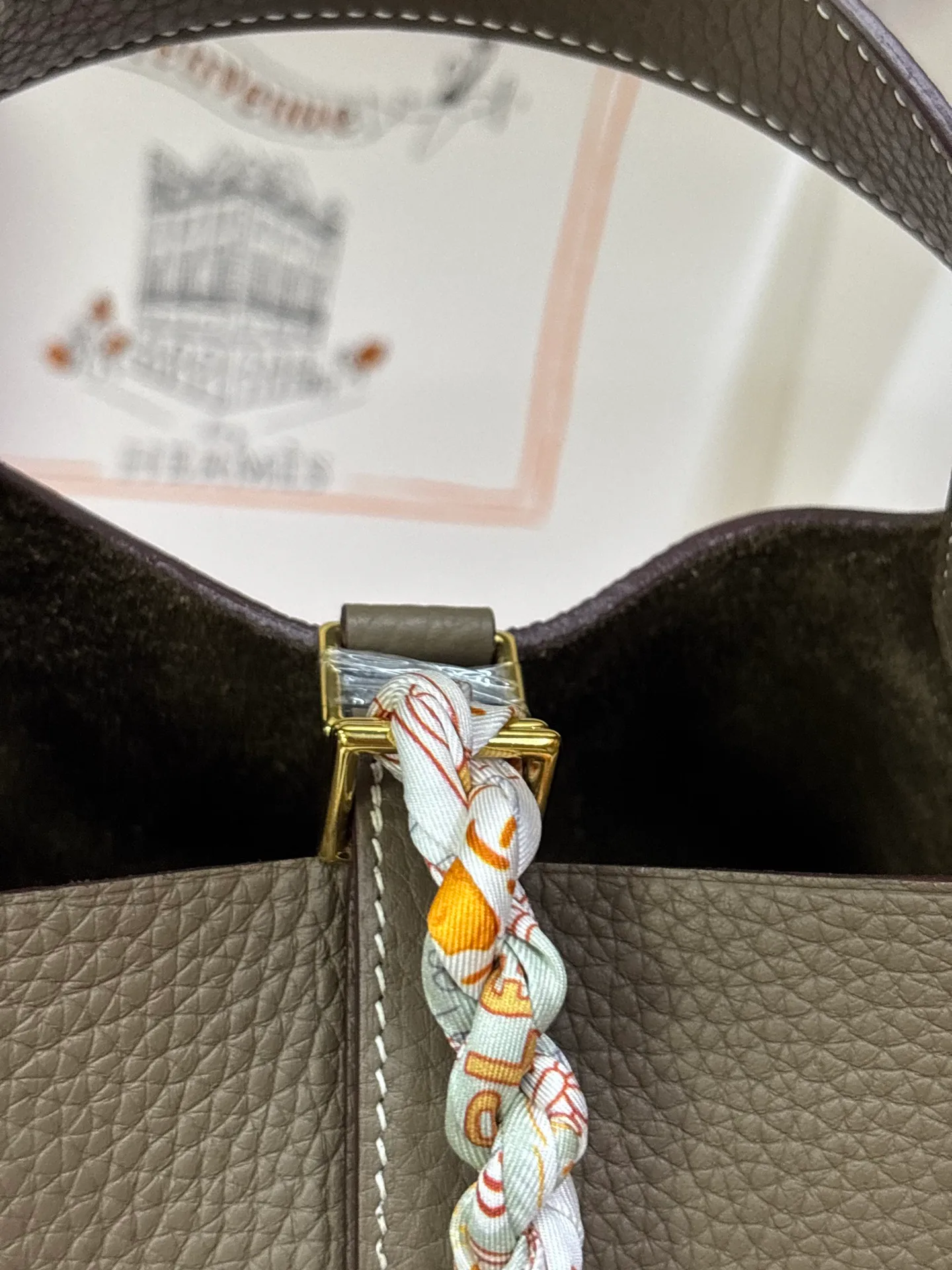 Women's Classic Handbags HERMES 18127319