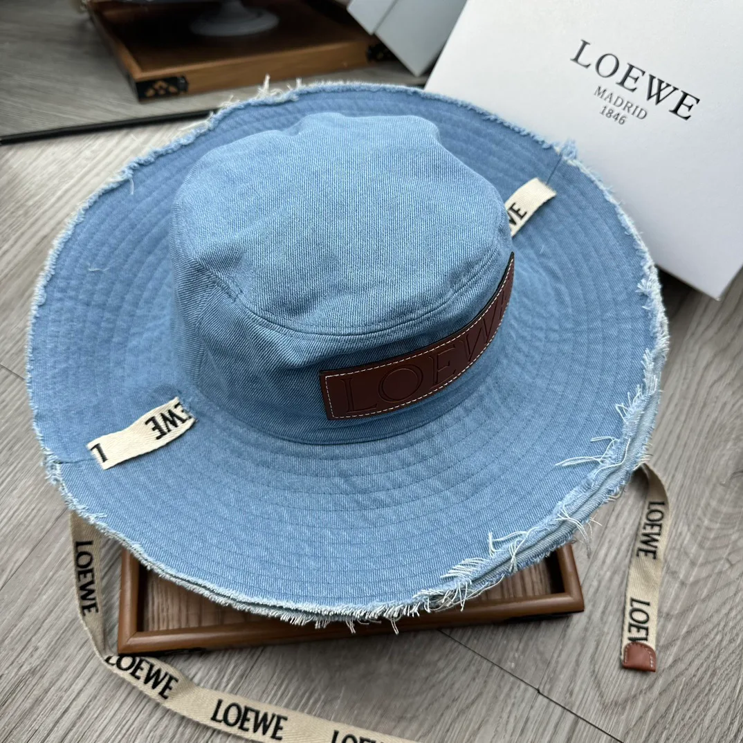 Hats LOEWE 17604778
