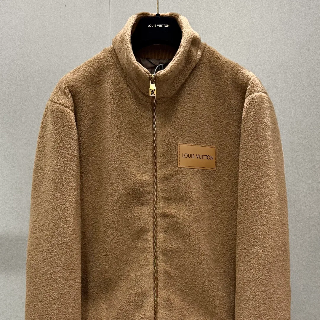 Куртки И Пуховики Мужские Louis Vuitton 18630847