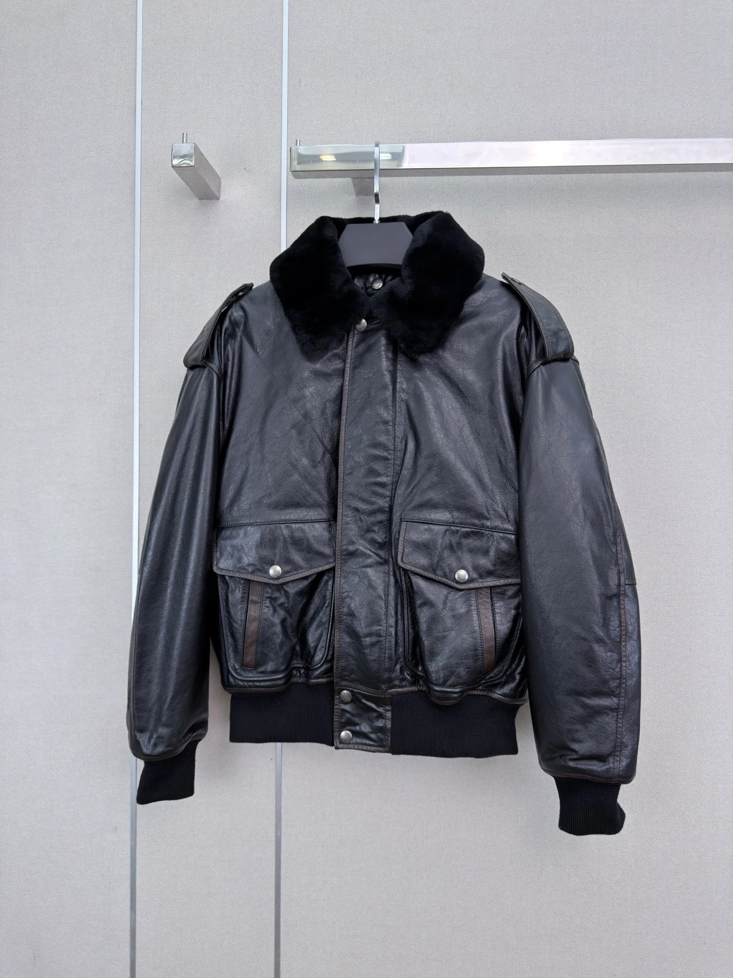 Women's Leather Jackets And Sheepskin Coats SAINT LAURENT 18056781